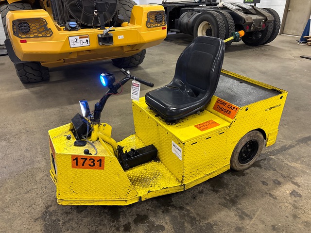 Cushman Tug 8K Electric Utility Cart