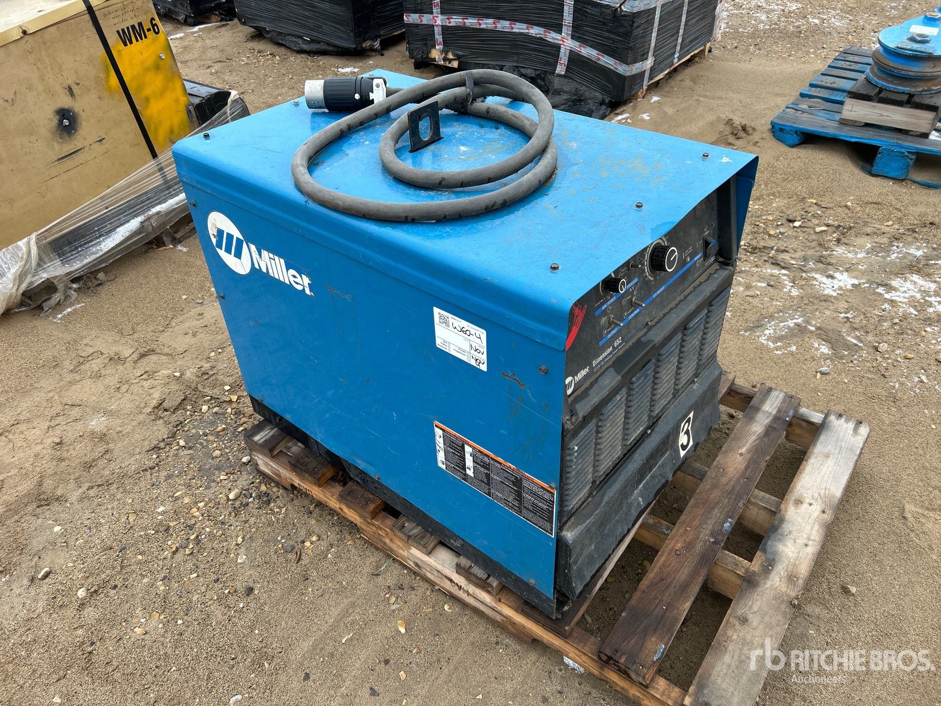 General Appearance with Imagen: esquina delantera derecha