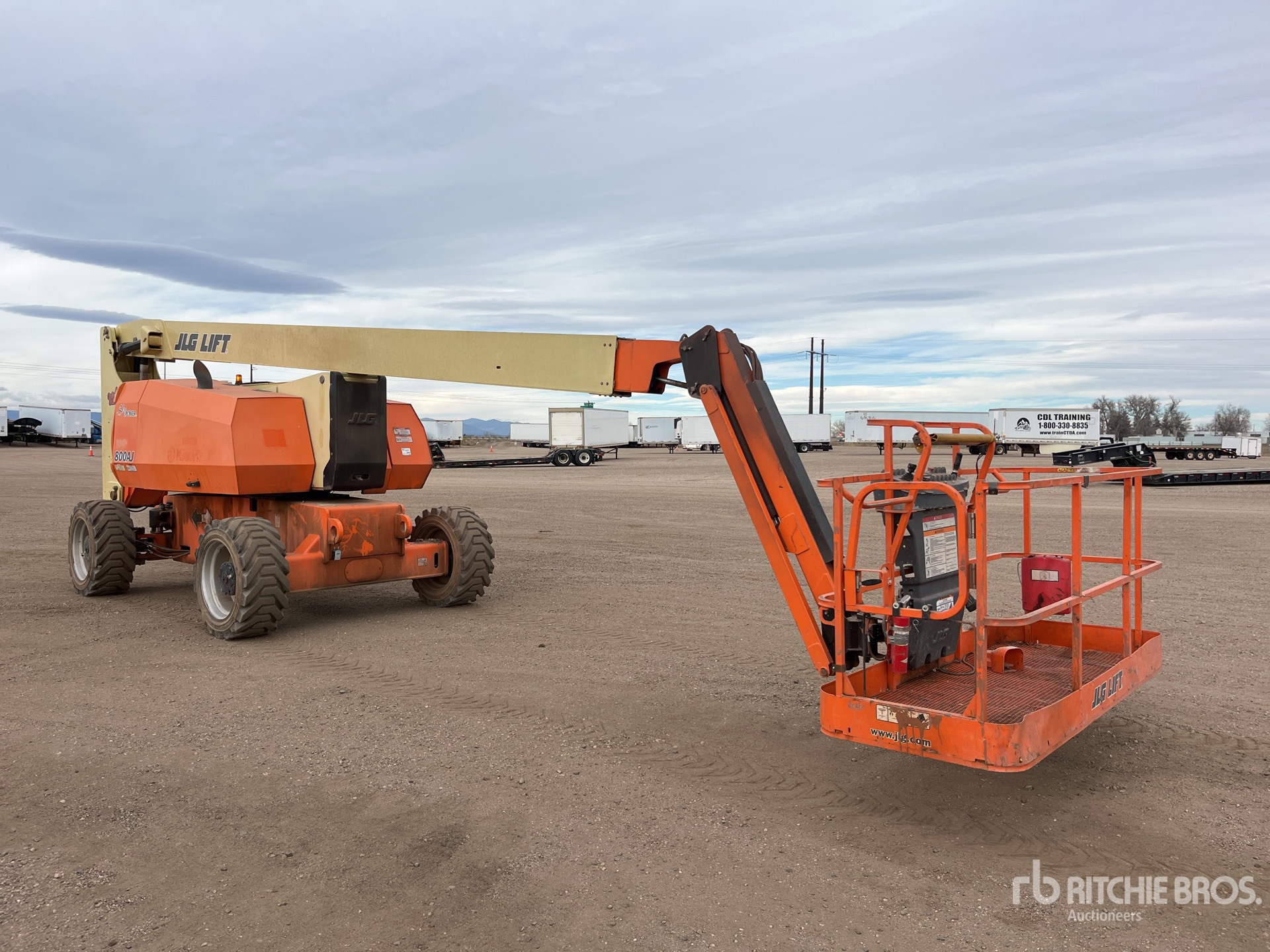 General Appearance with Picture, Right Front Corner