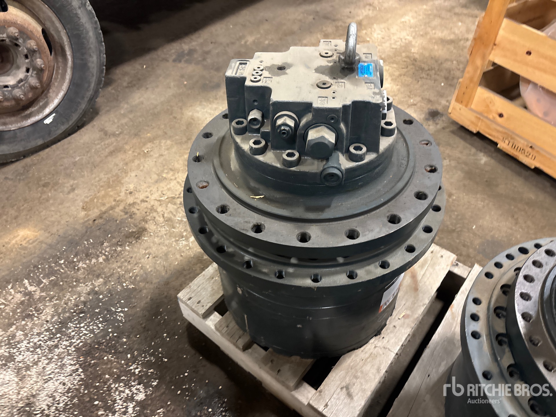 General Appearance with Bild, Ecke hinten rechts