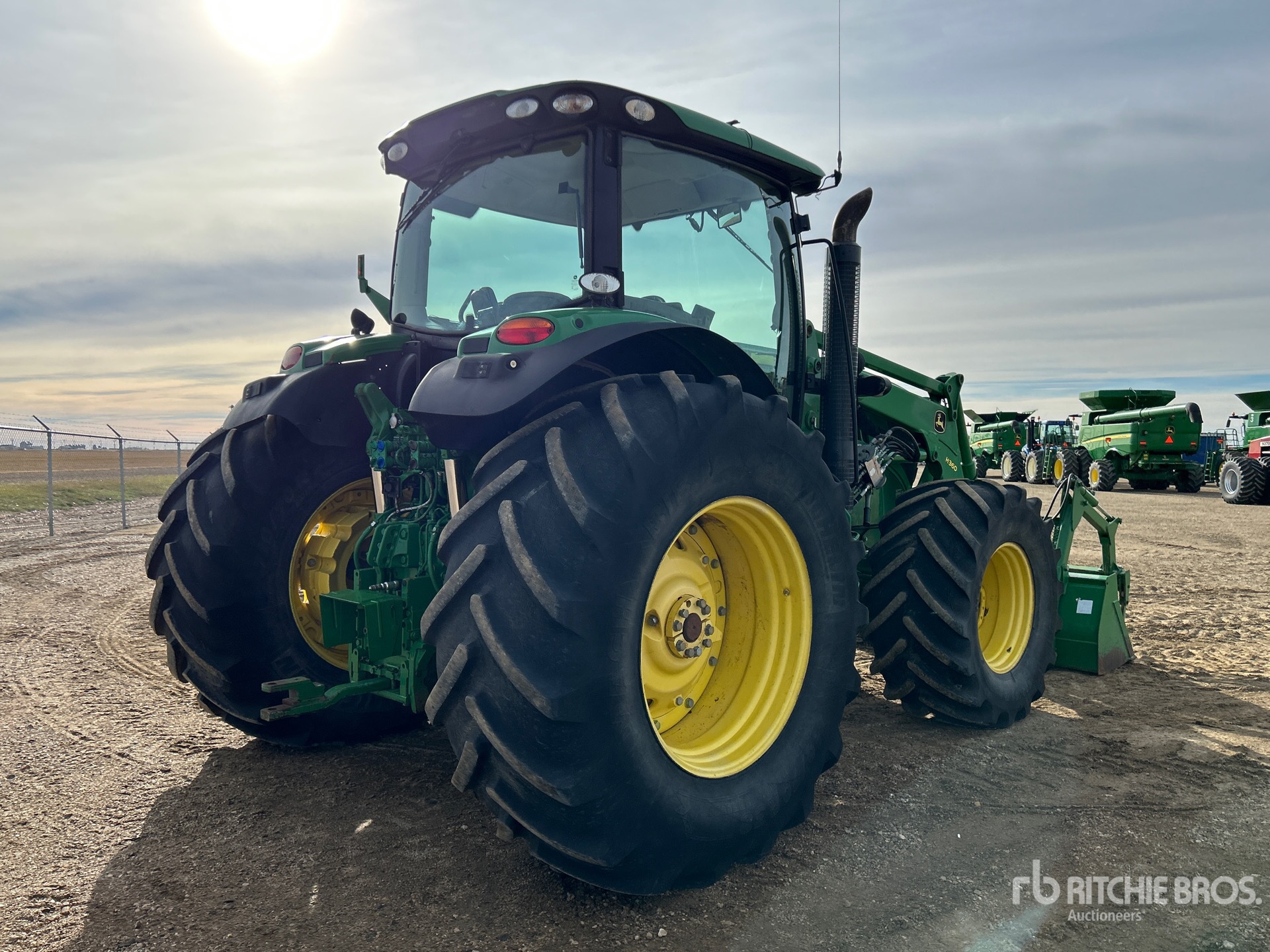 General Appearance with Imagen: esquina trasera derecha