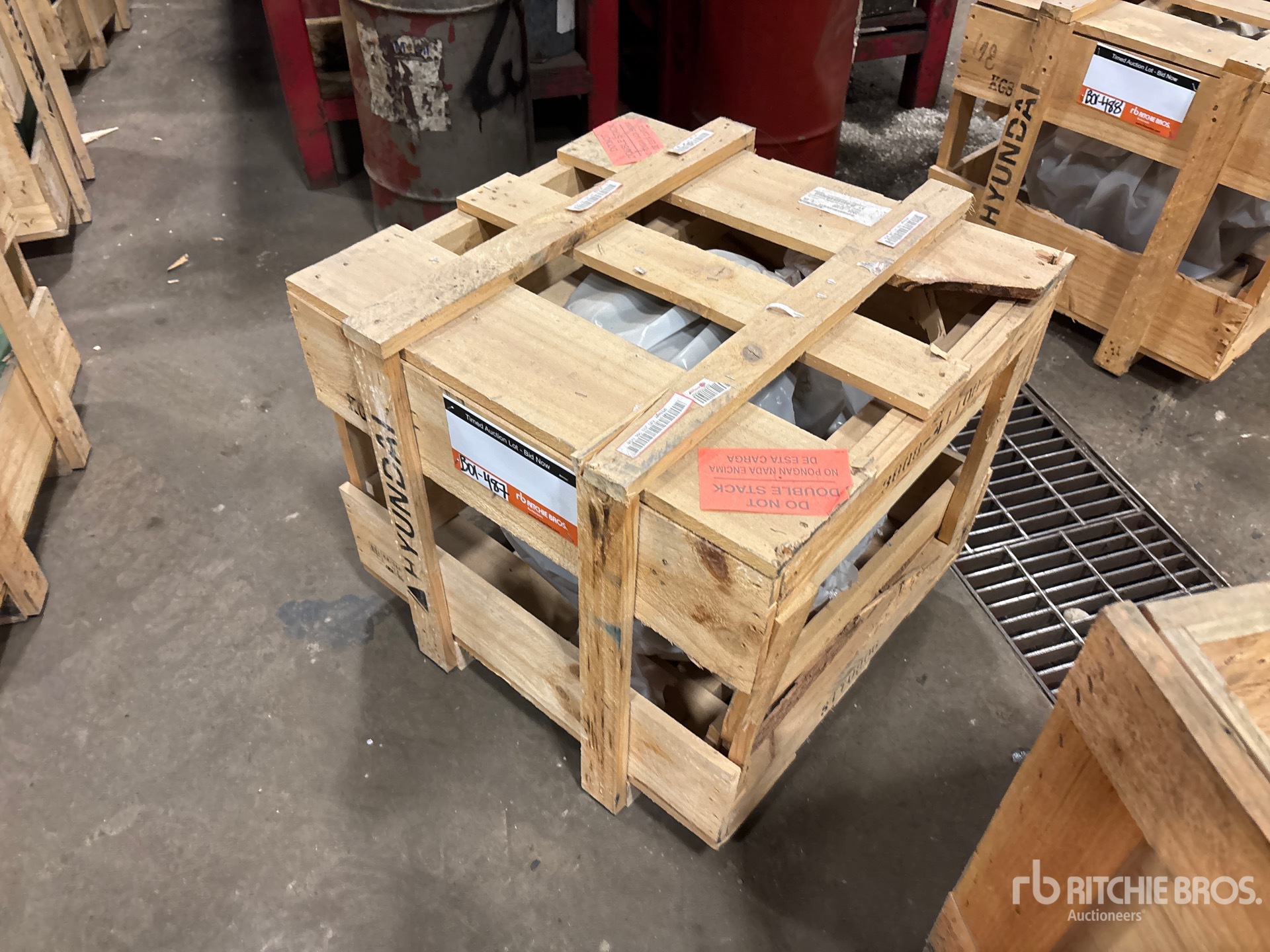 General Appearance with Bild, Ecke vorne links