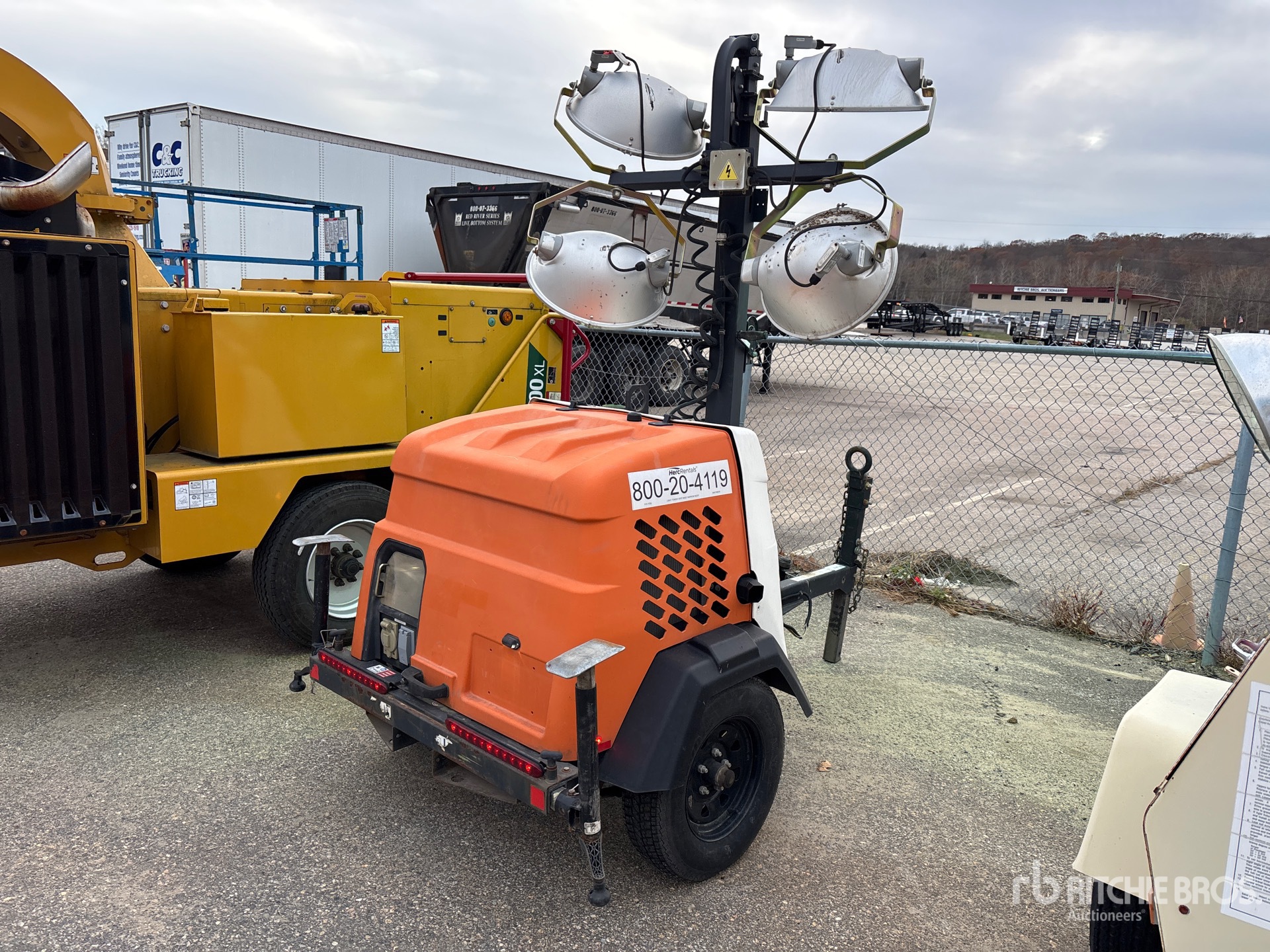 General Appearance with Picture, Right Rear Corner