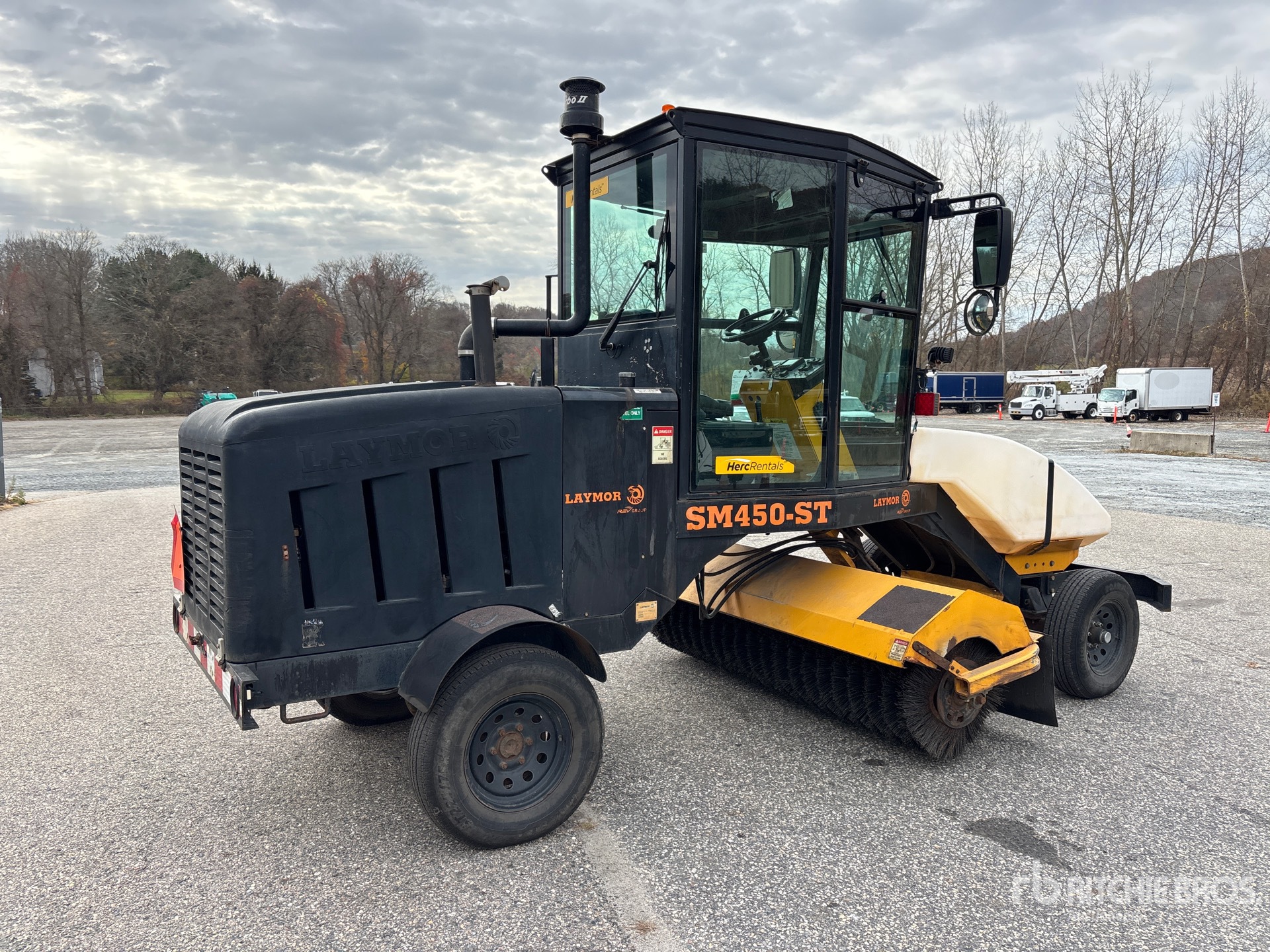 General Appearance with Bild, Ecke hinten rechts