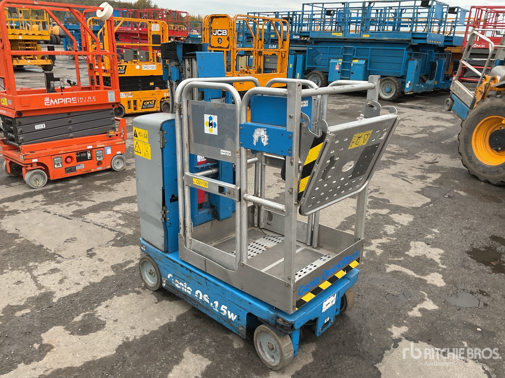 General Appearance with Foto, angolo anteriore destro