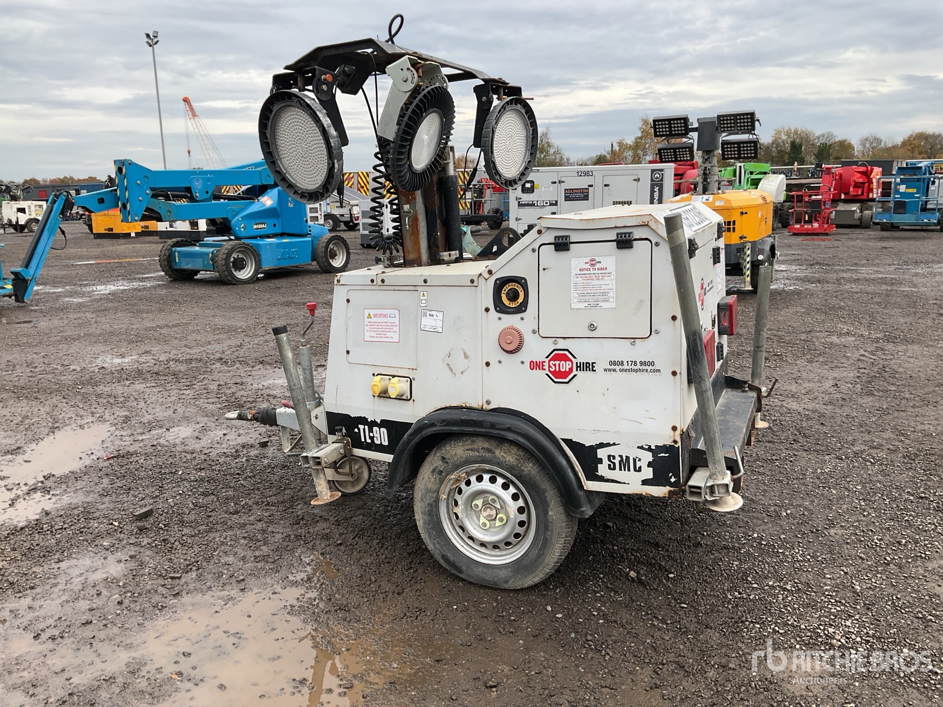 General Appearance with Bild, Ecke vorne rechts