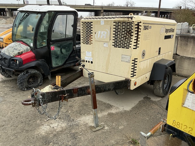 2004 Ingersoll-Rand XP375WIR 375 cfm Mobile Air Compressor