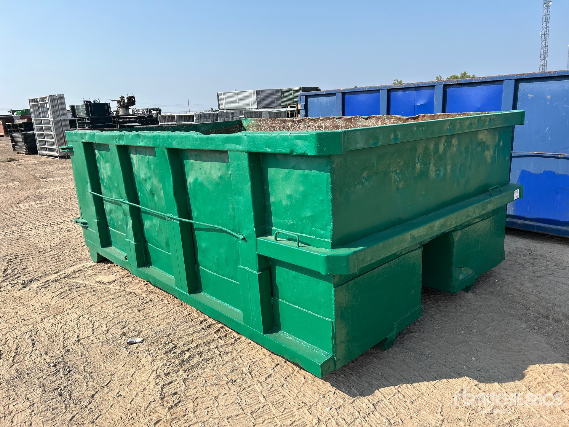 General Appearance with Image, coin avant droit