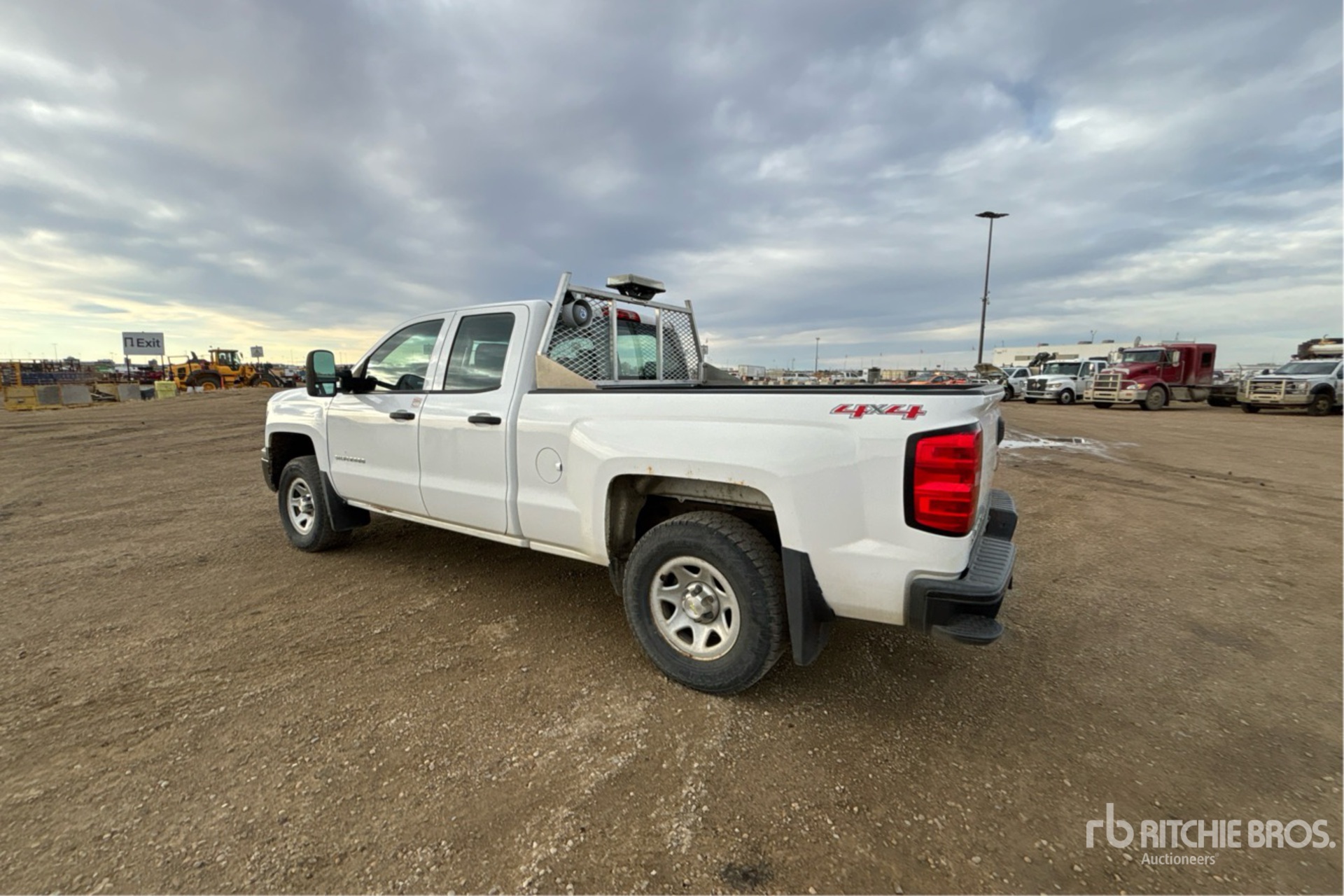 General Appearance with Picture, Left Rear Corner