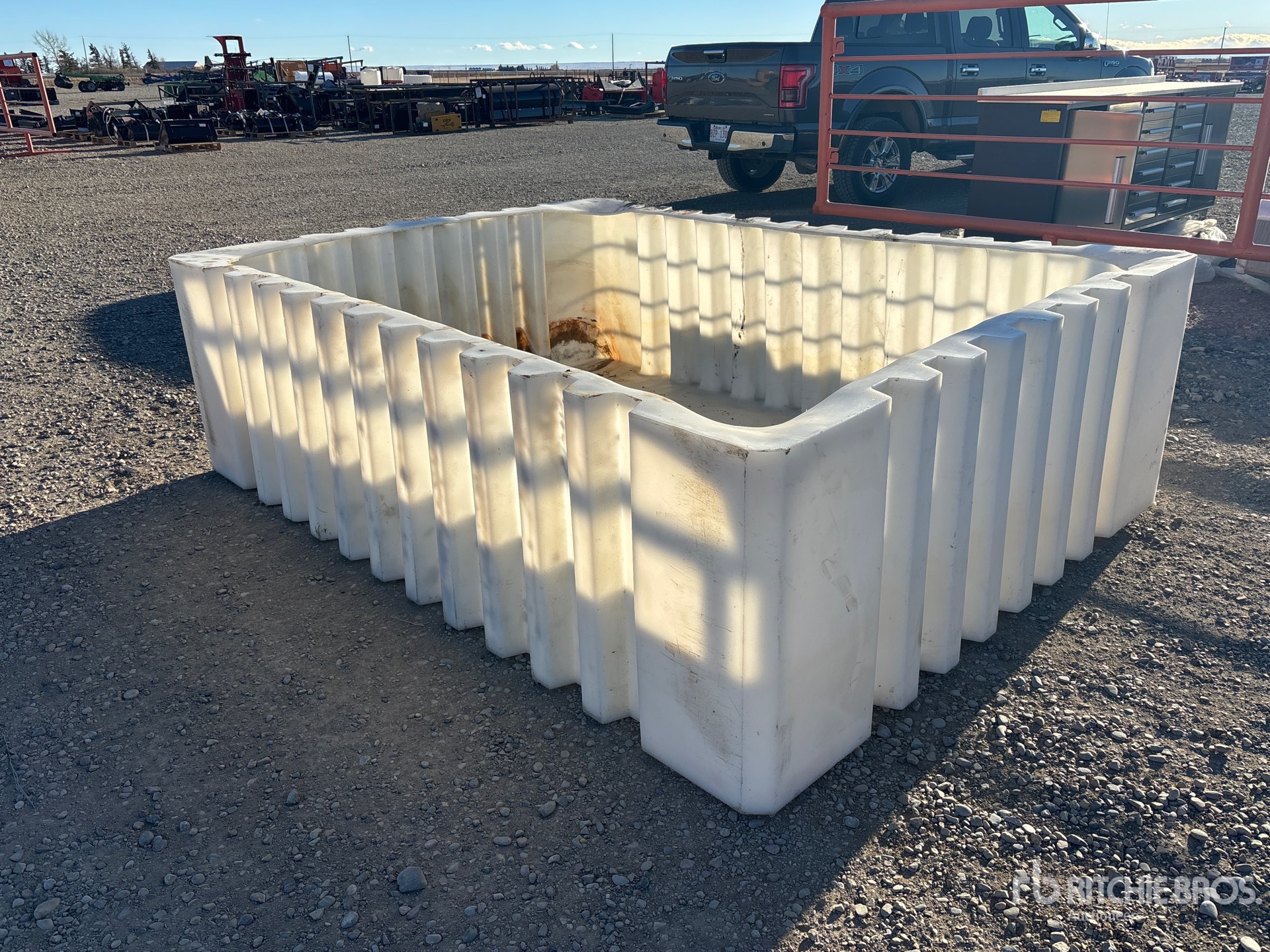 General Appearance with Imagen: esquina trasera derecha