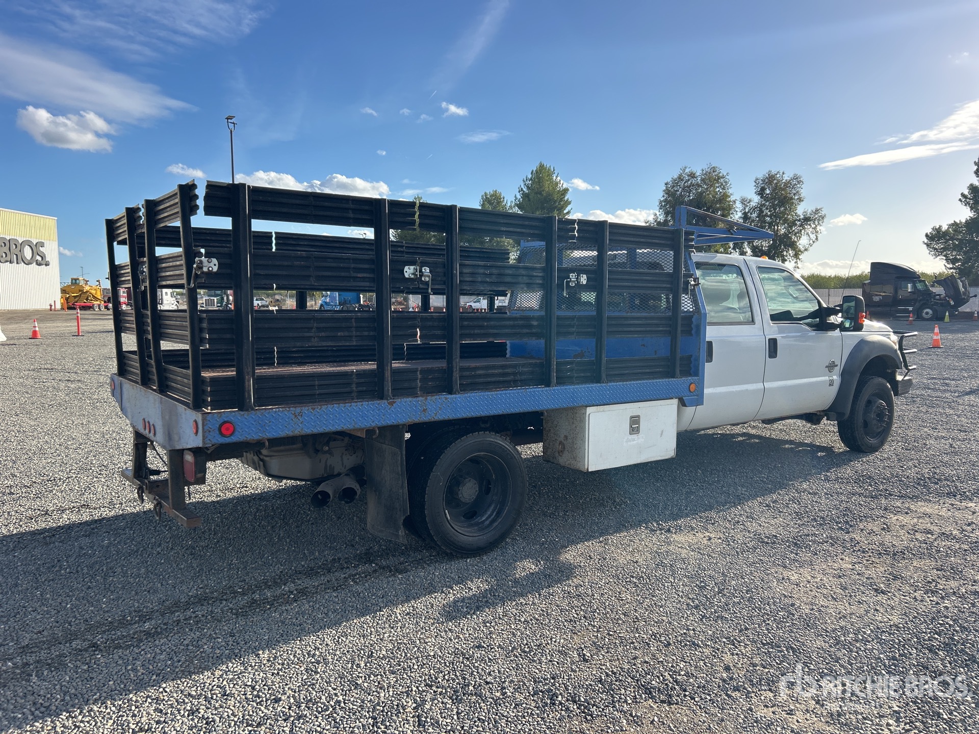 General Appearance with Image, coin arrière droit