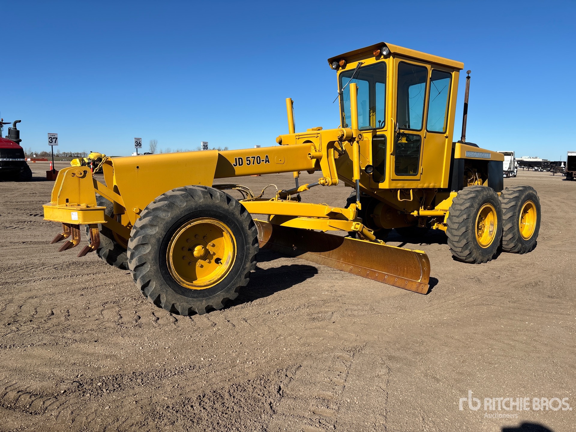 General Appearance with Imagen: esquina delantera izquierda