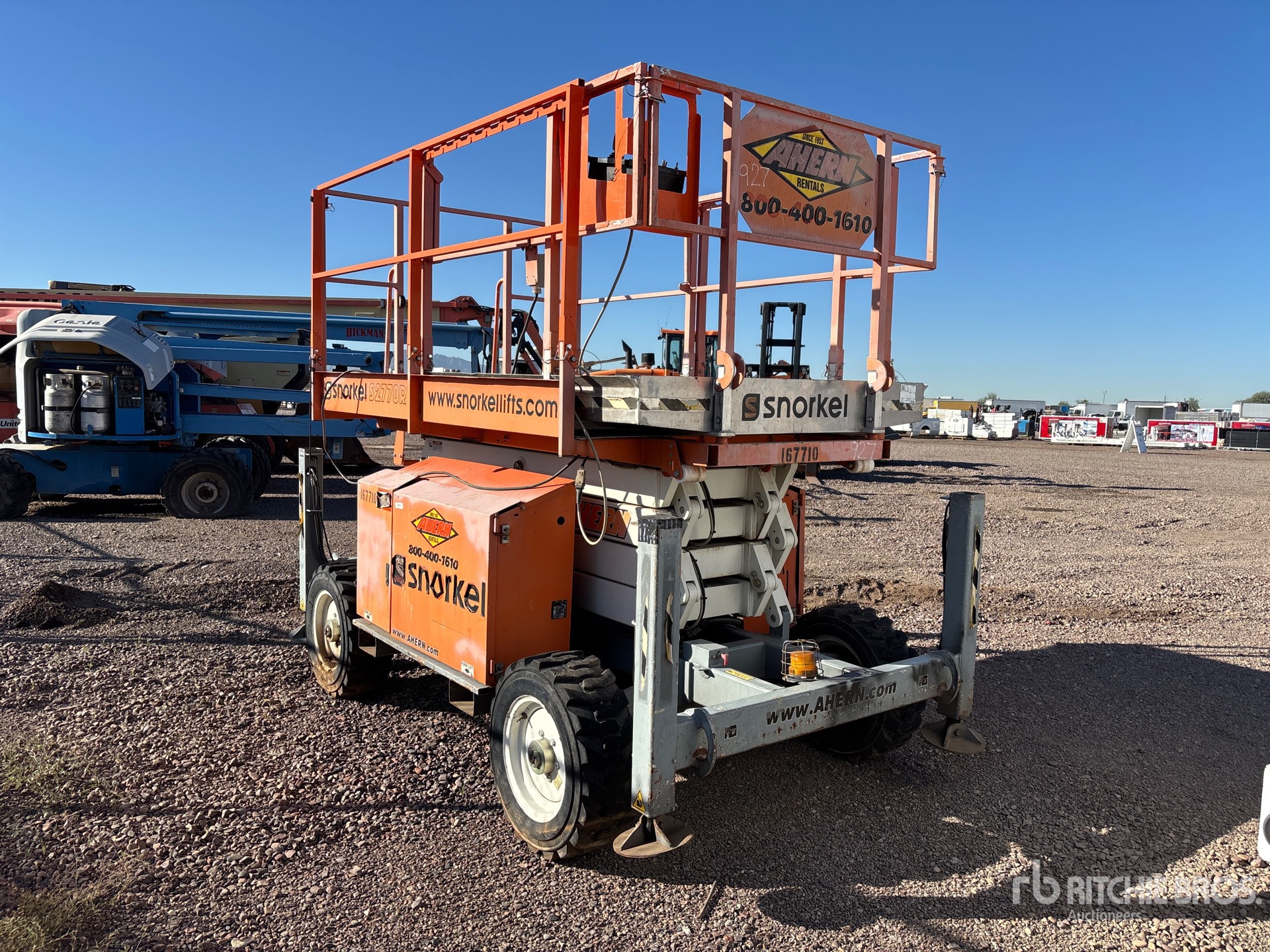 General Appearance with Foto, angolo anteriore destro