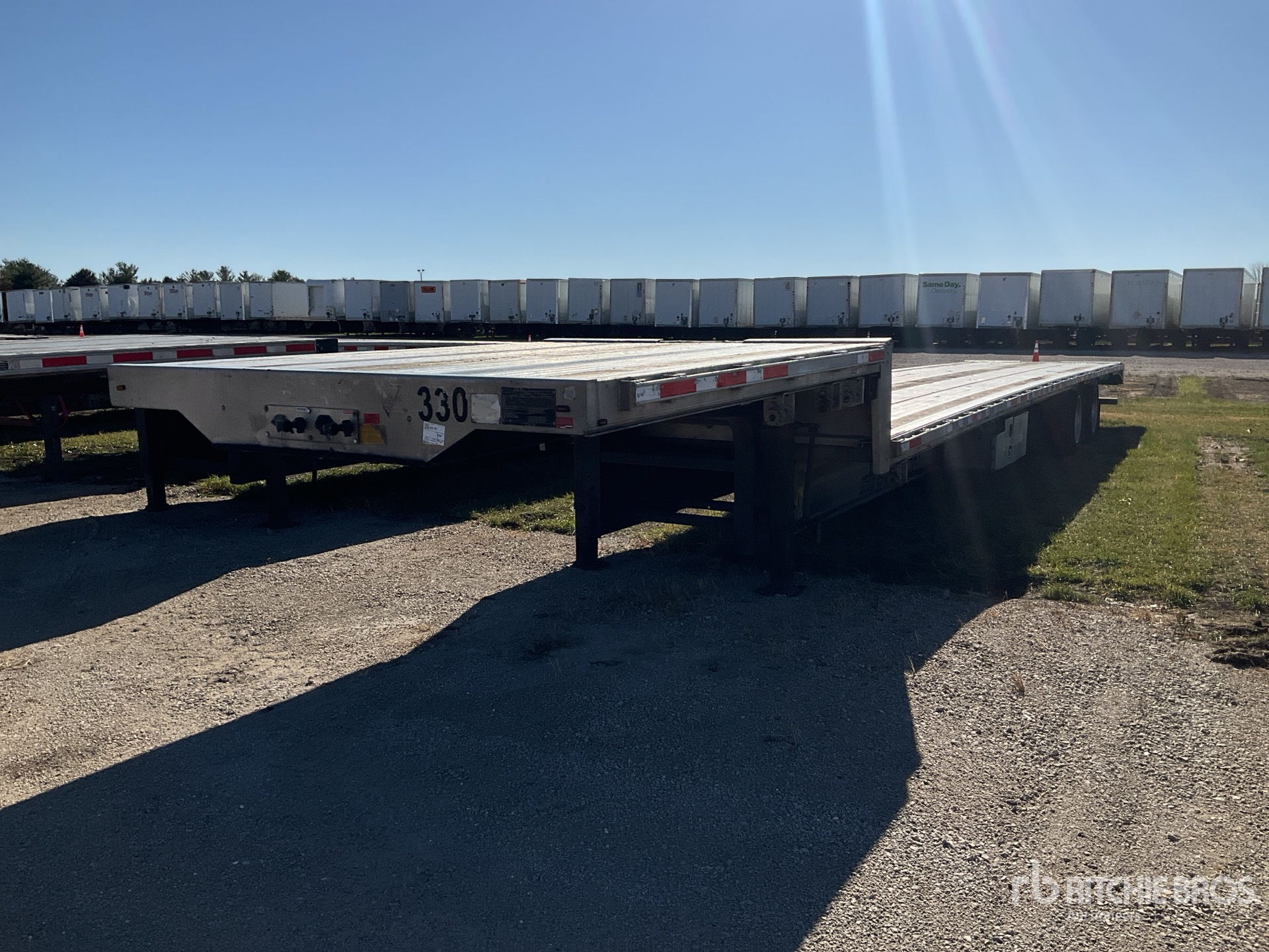 General Appearance with Featured Photo