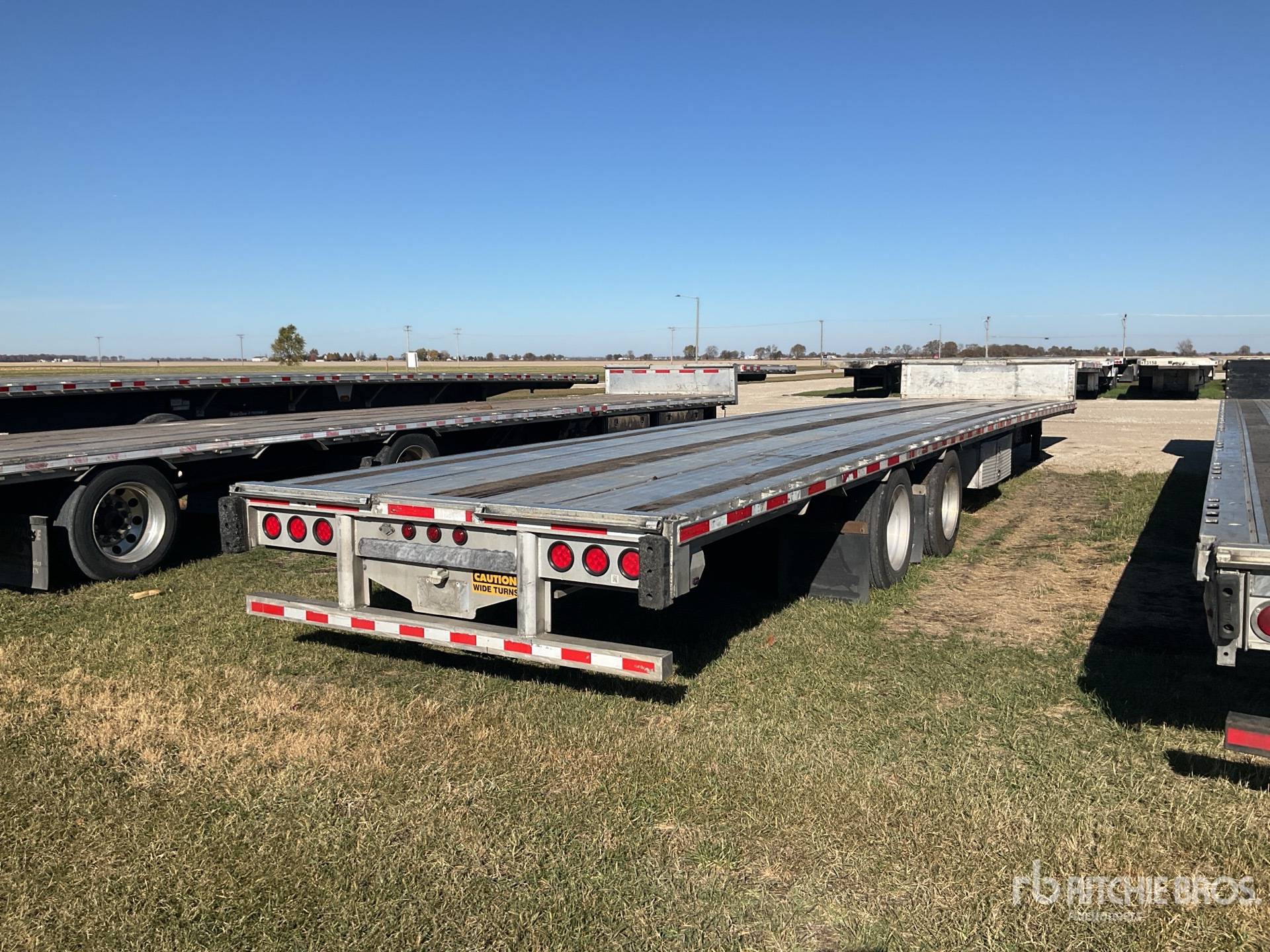 General Appearance with Imagen: esquina trasera derecha