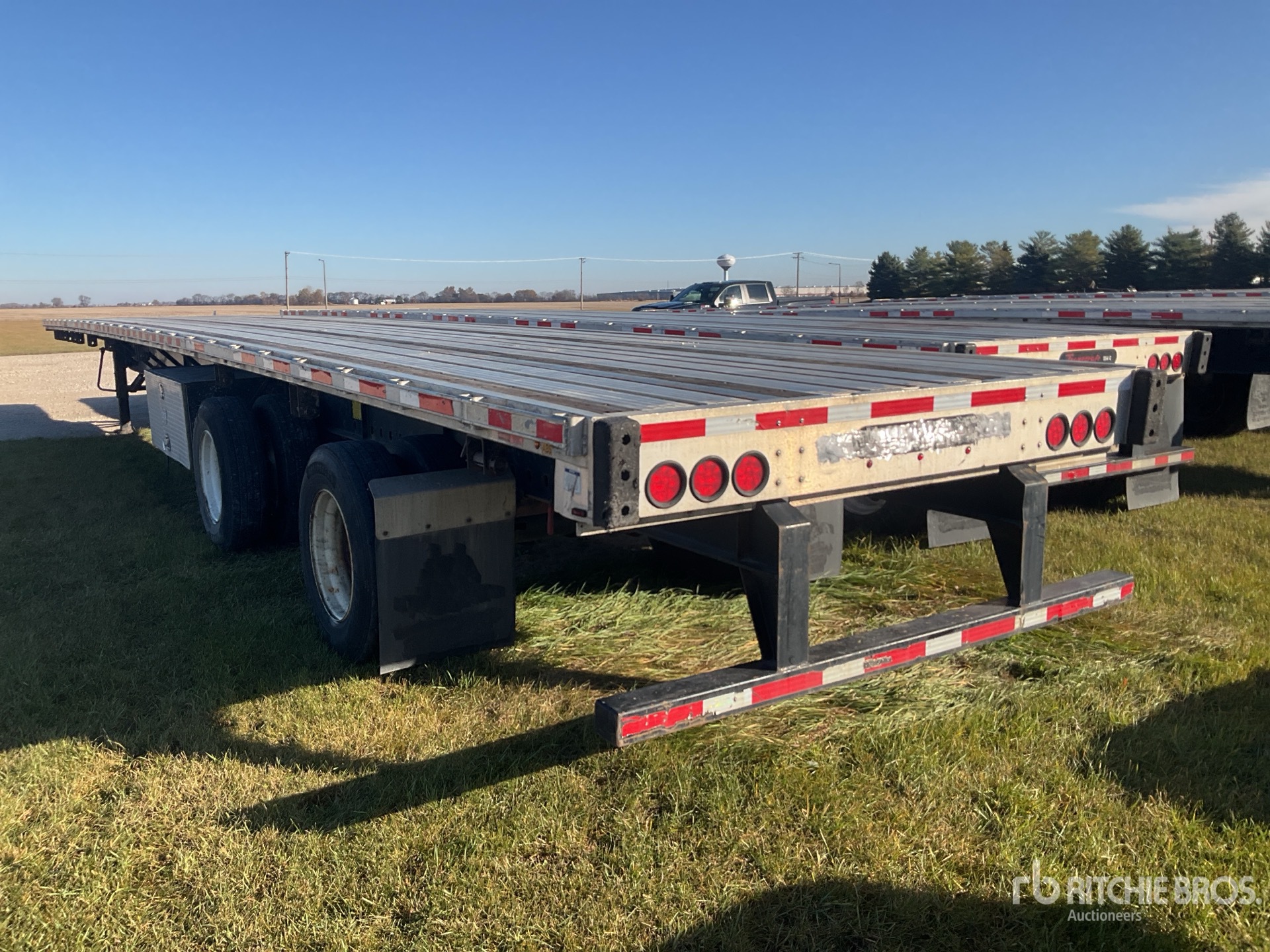 General Appearance with Bild, Ecke hinten links