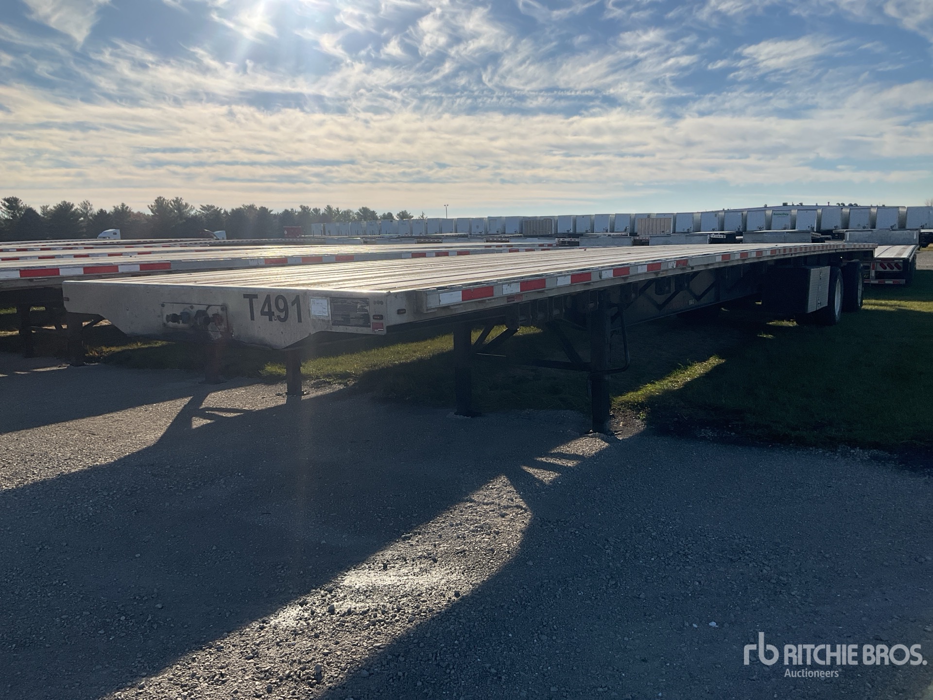 General Appearance with Featured Photo