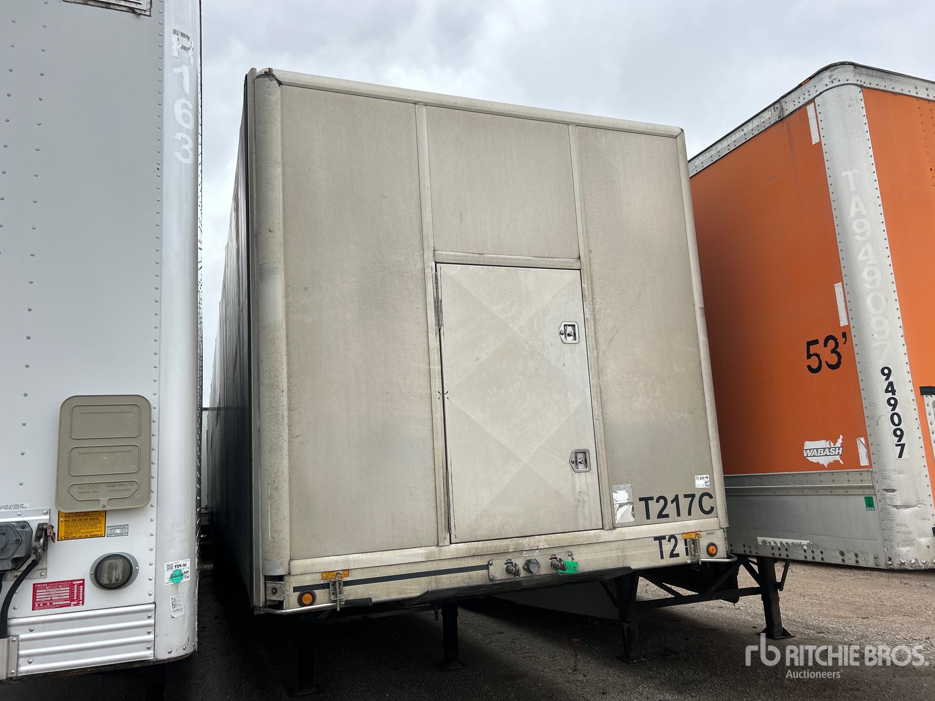 Aspect général with Image, coin avant droit