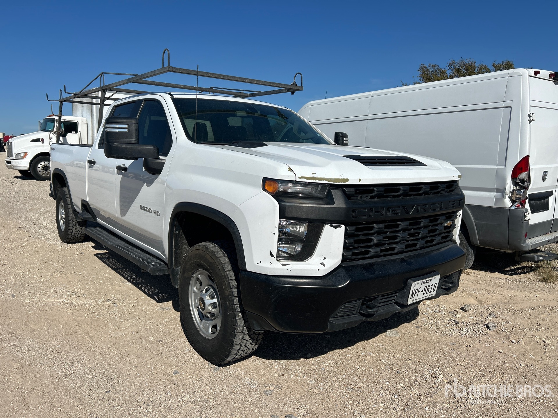 Aspect général with Image, coin avant droit