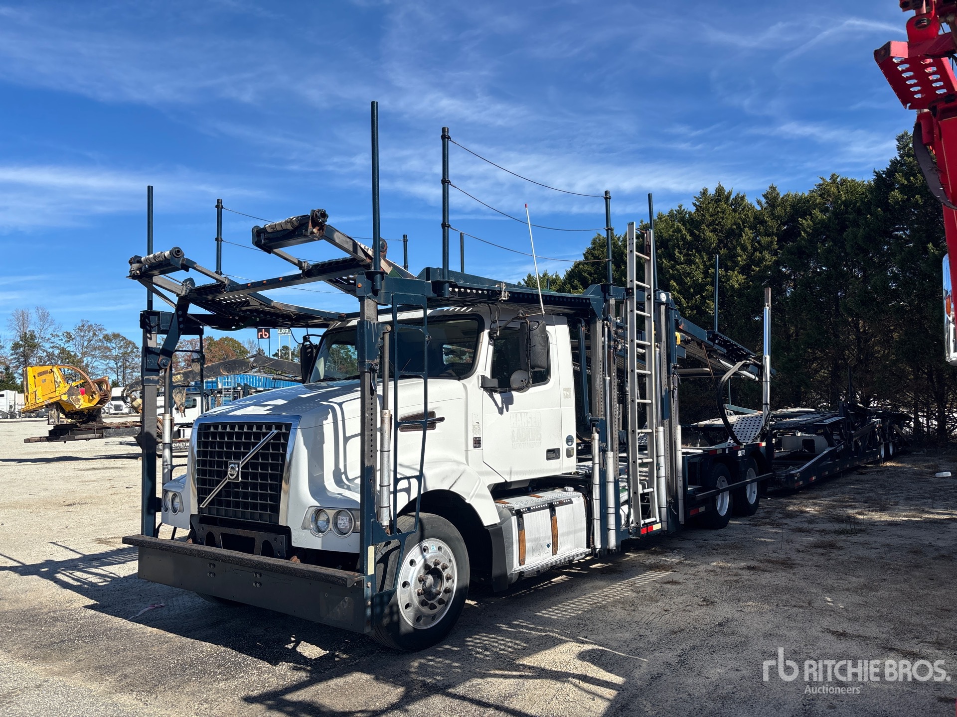 General Appearance with Featured Photo