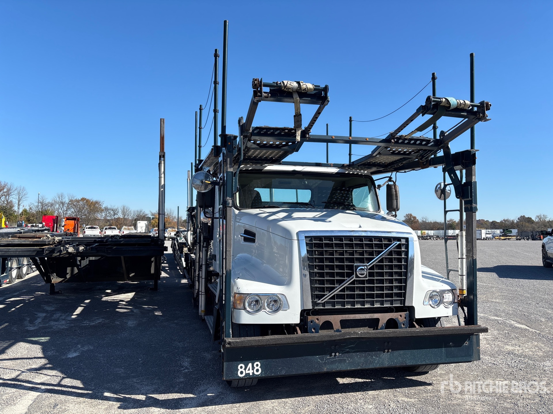 Aspect général with Image, coin avant droit