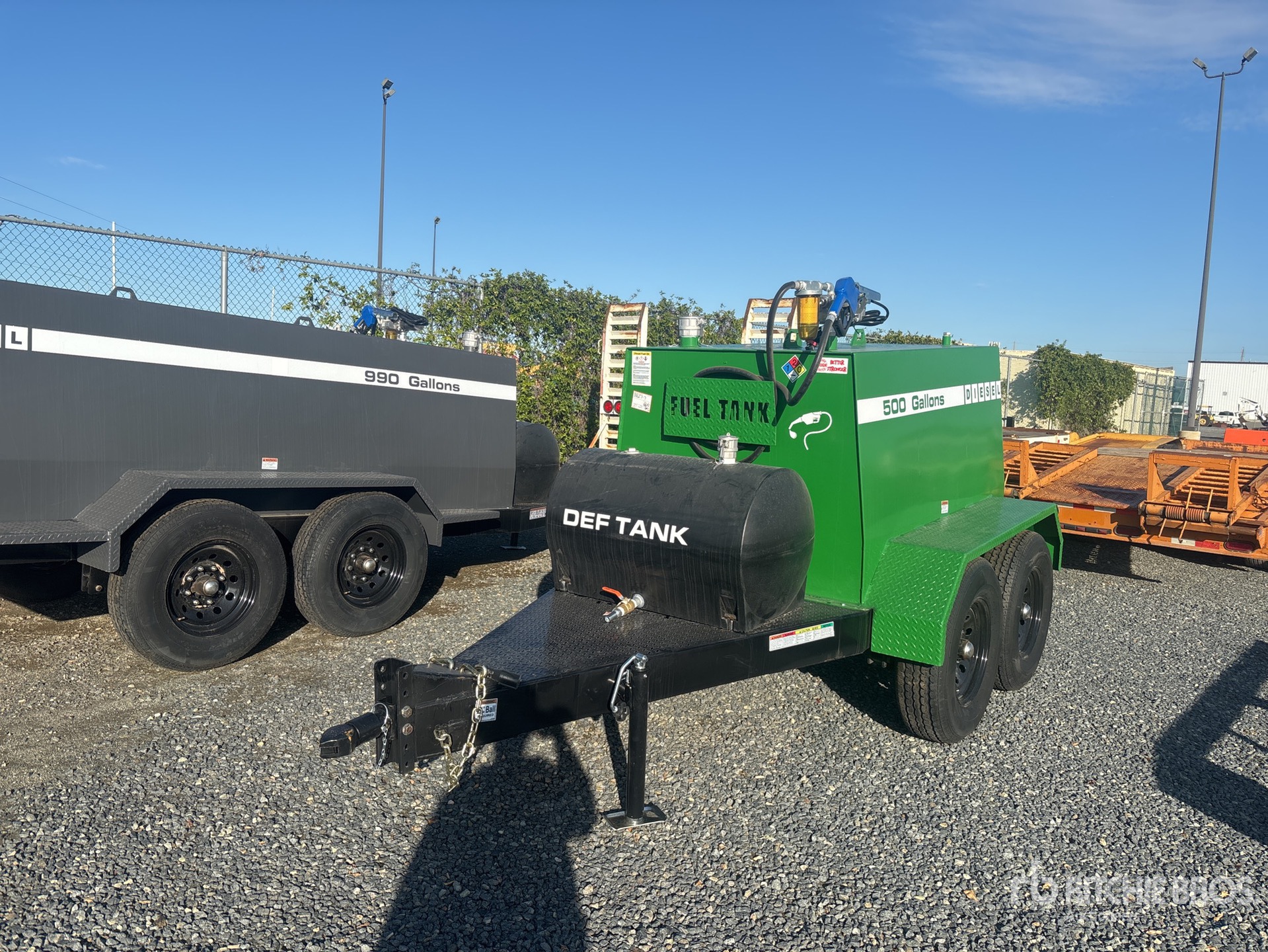 General Appearance with Foto, angolo anteriore sinistro