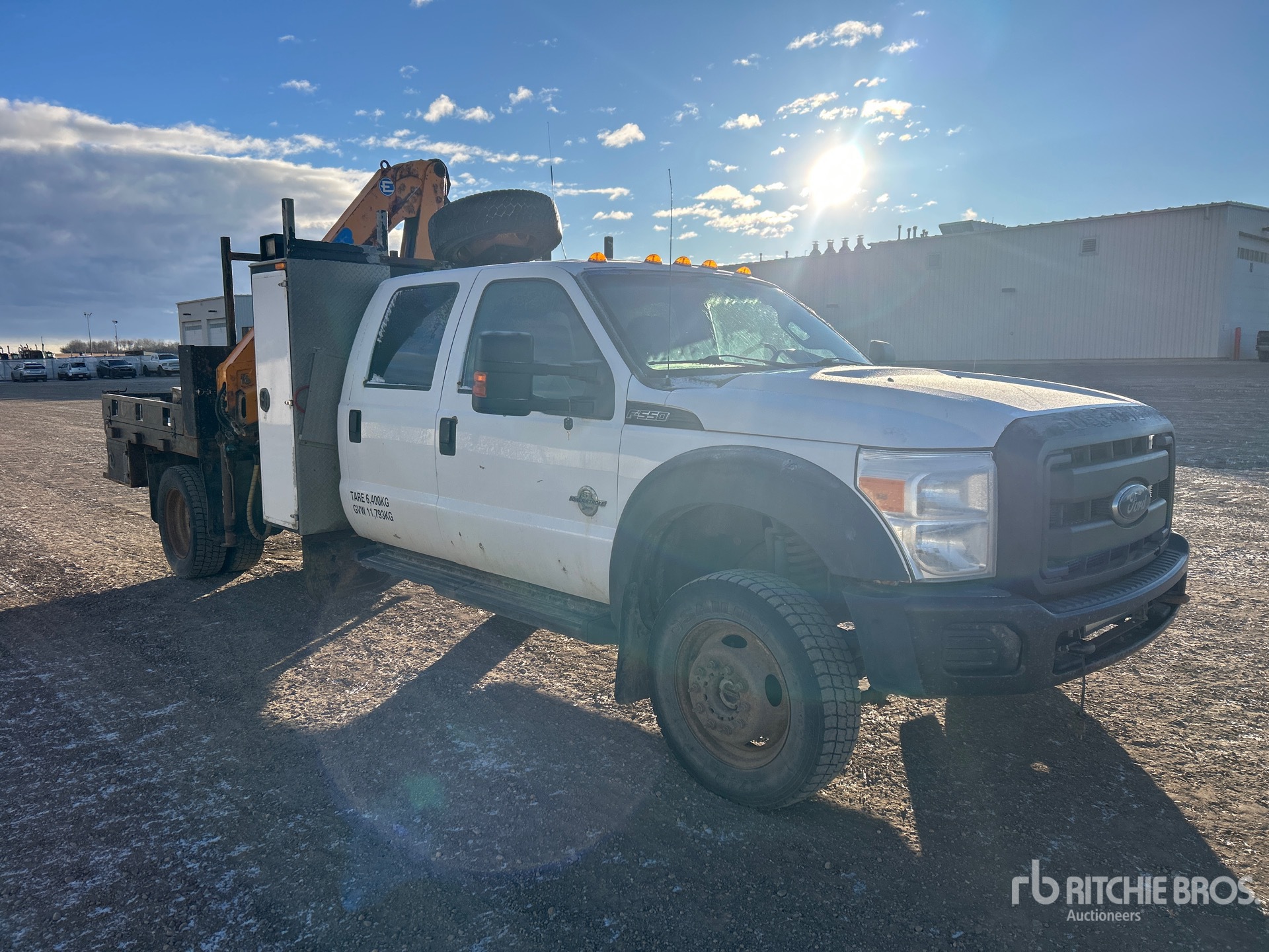 General Appearance with Bild, Ecke vorne rechts