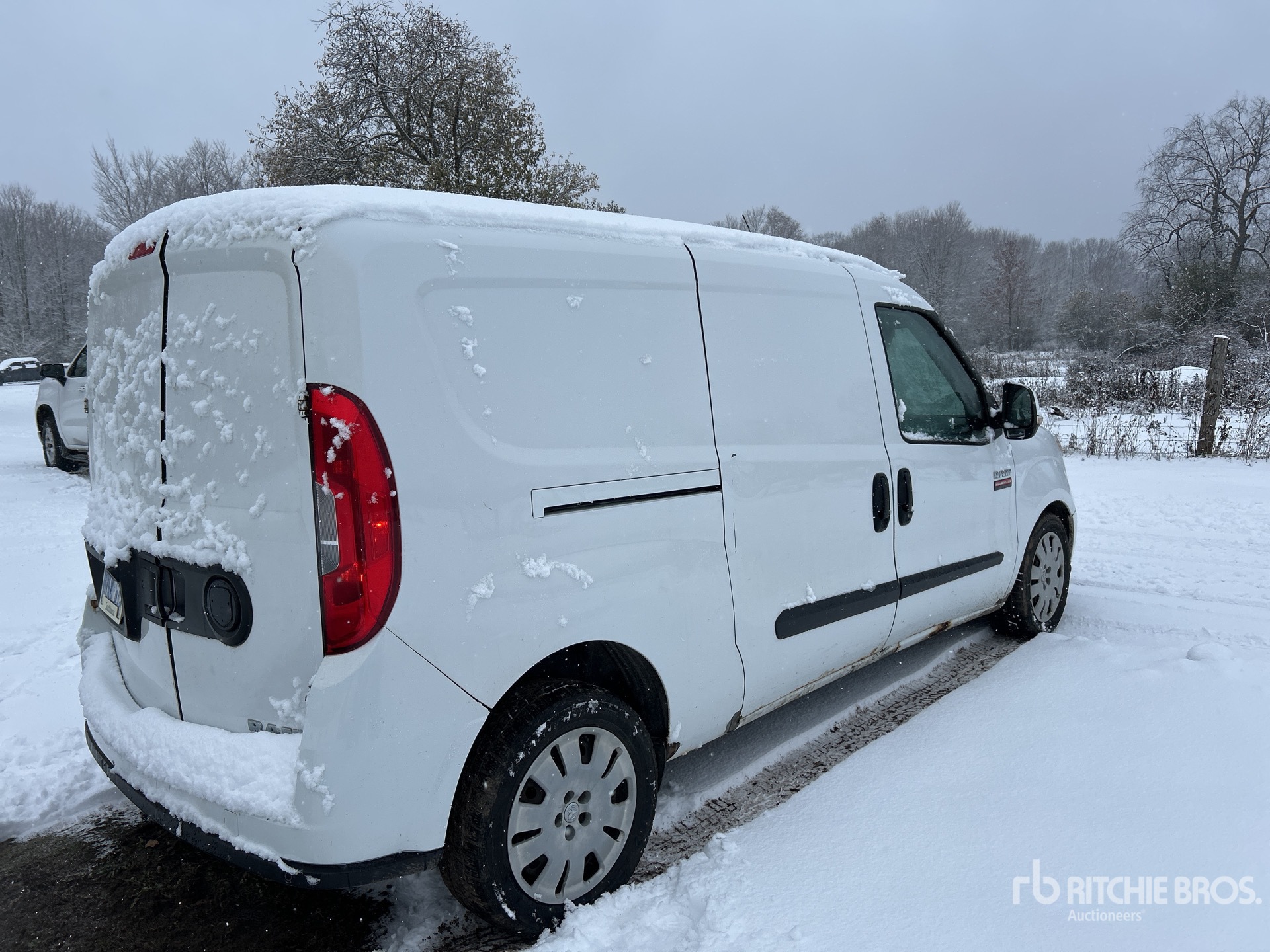 General Appearance with Foto, angolo anteriore sinistro