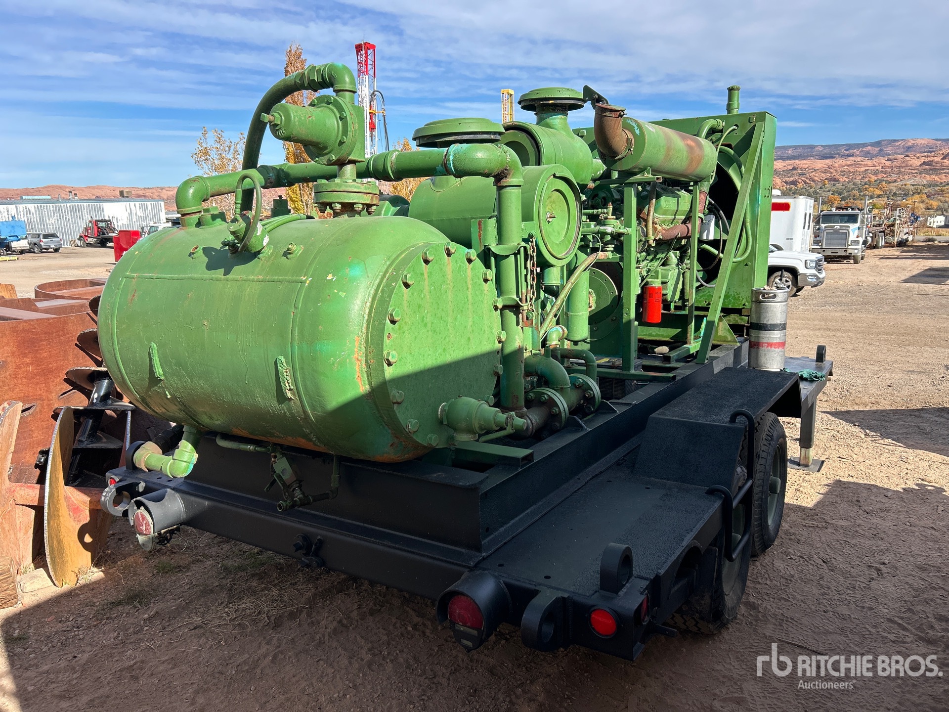 General Appearance with Imagen: esquina trasera derecha