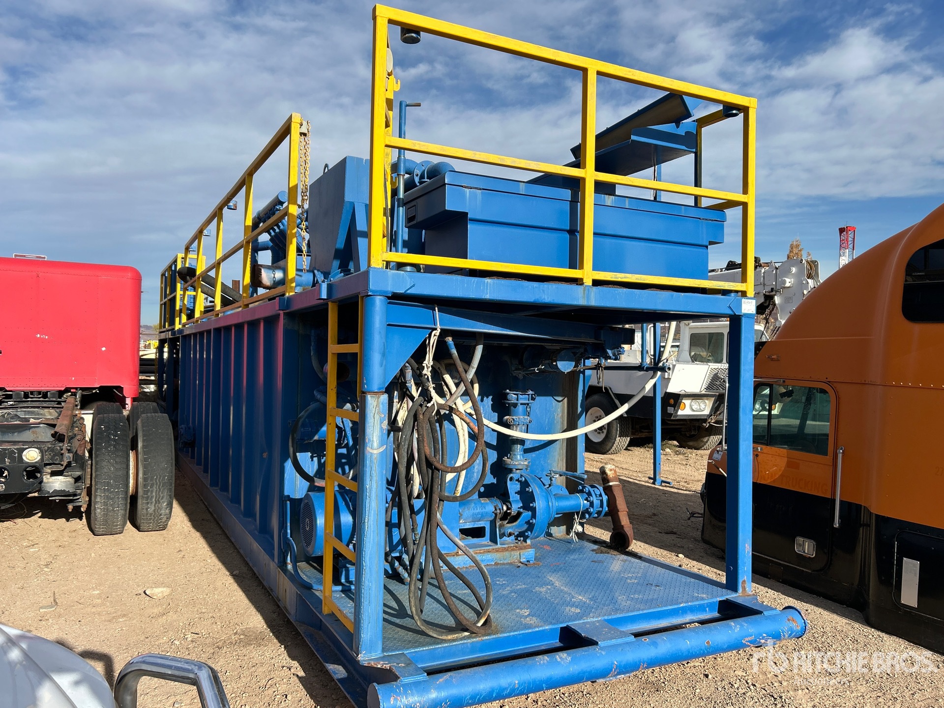 General Appearance with Bild, Ecke vorne rechts