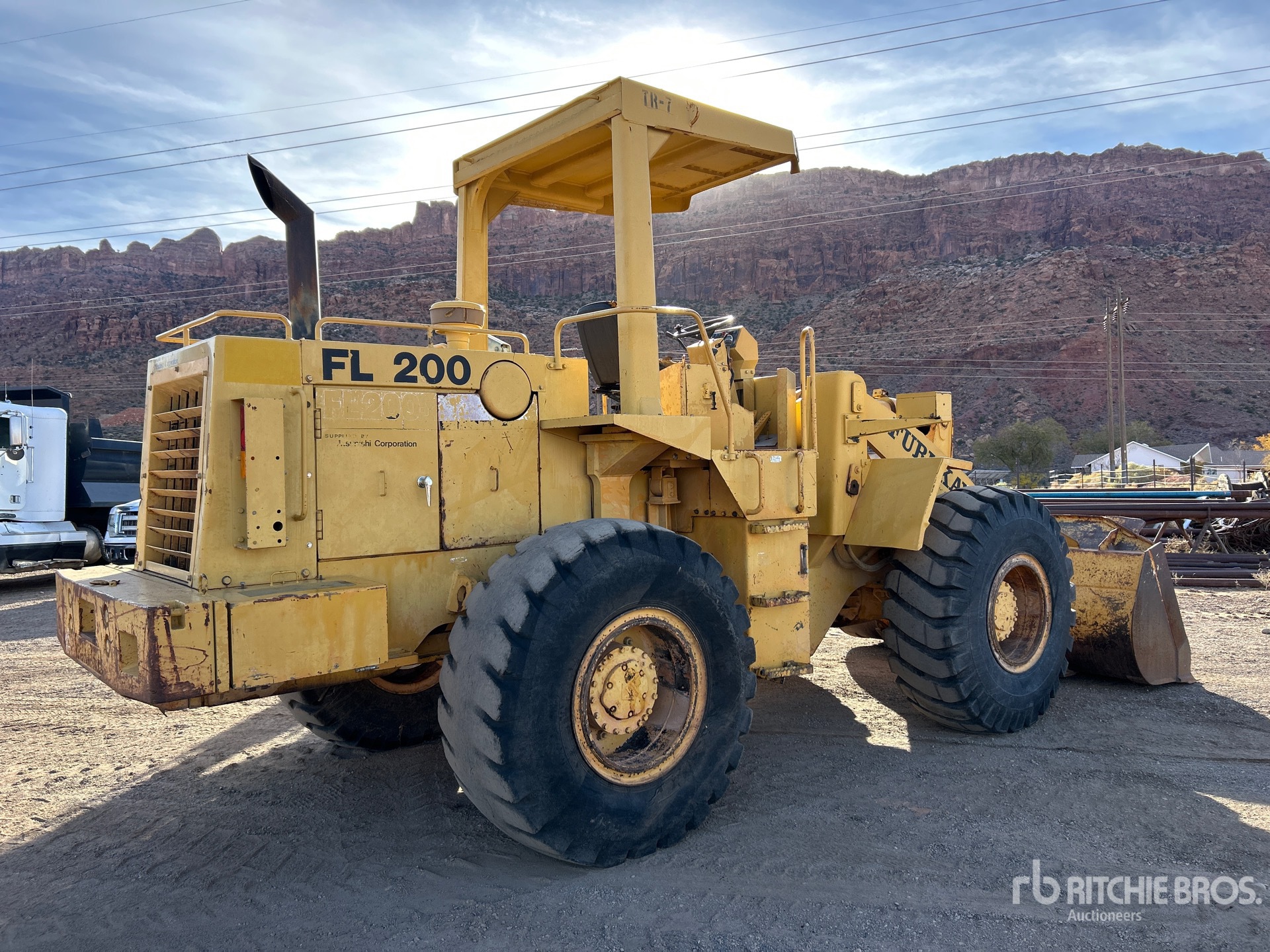 General Appearance with Imagen: esquina trasera derecha