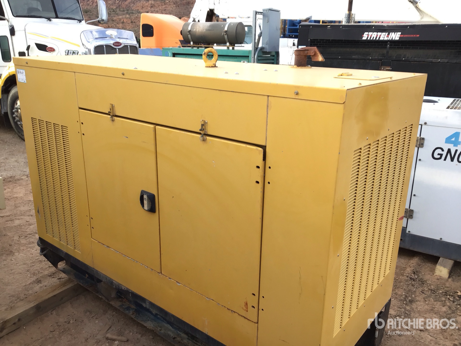 General Appearance with Bild, Ecke hinten links