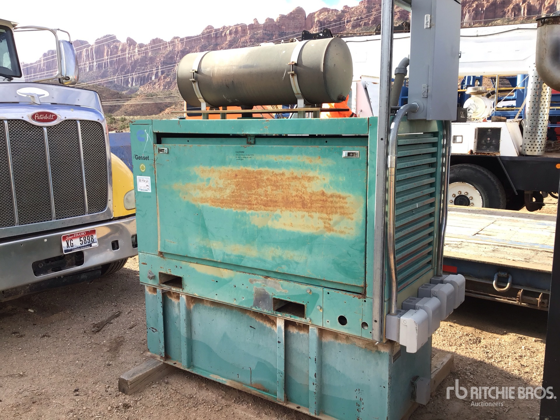 General Appearance with Bild, Ecke hinten links