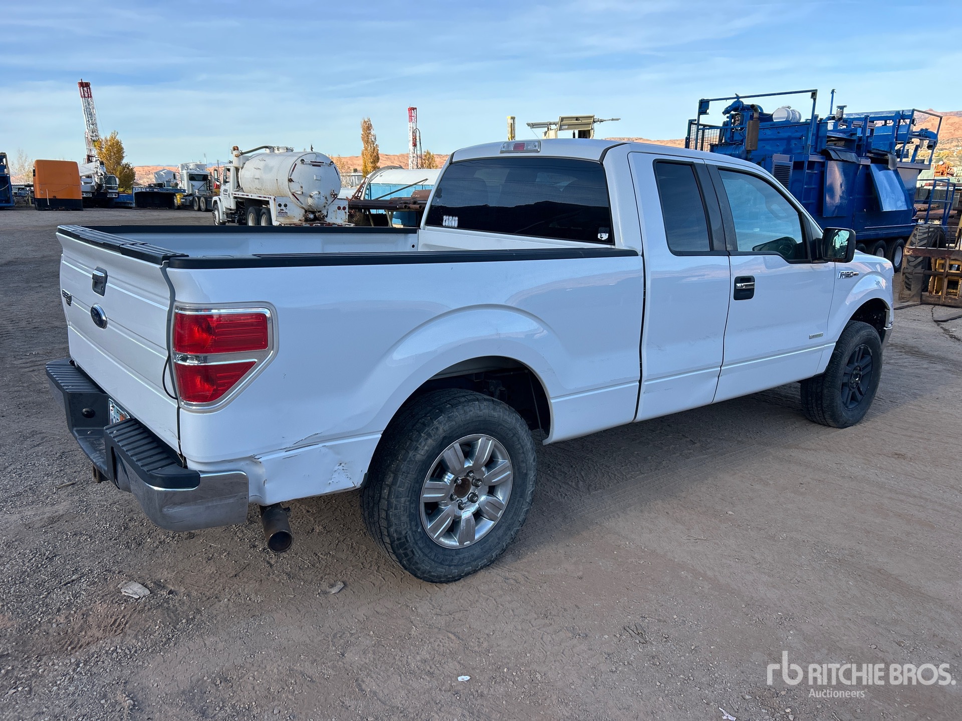 General Appearance with Bild, Ecke hinten rechts