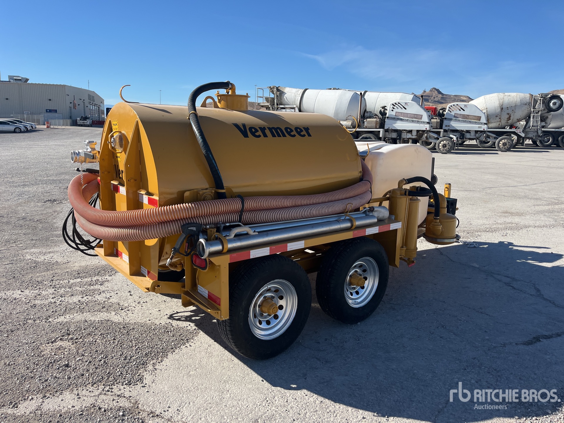 General Appearance with Bild, Ecke hinten rechts