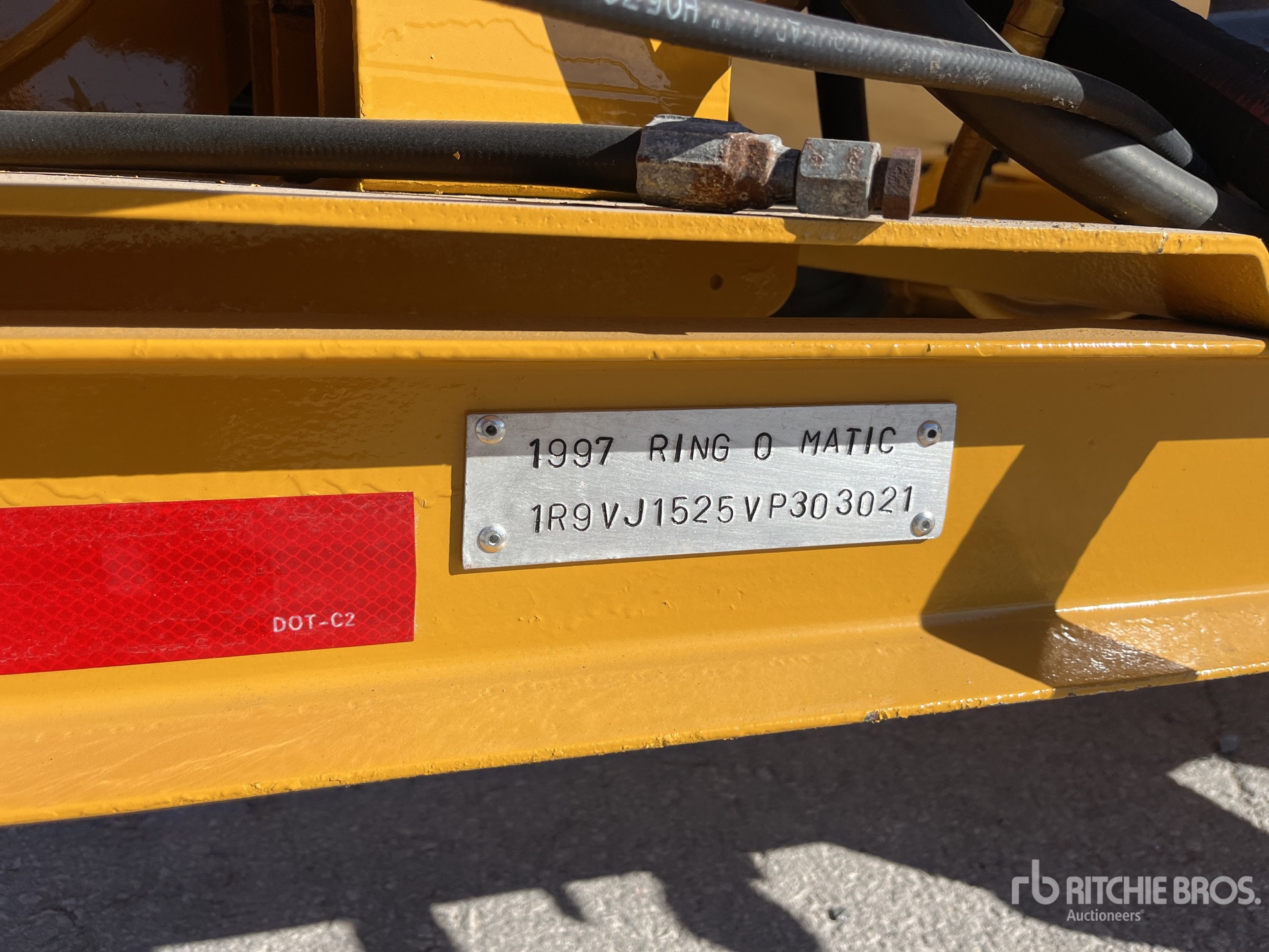 General Appearance with Seriennummer / FIN