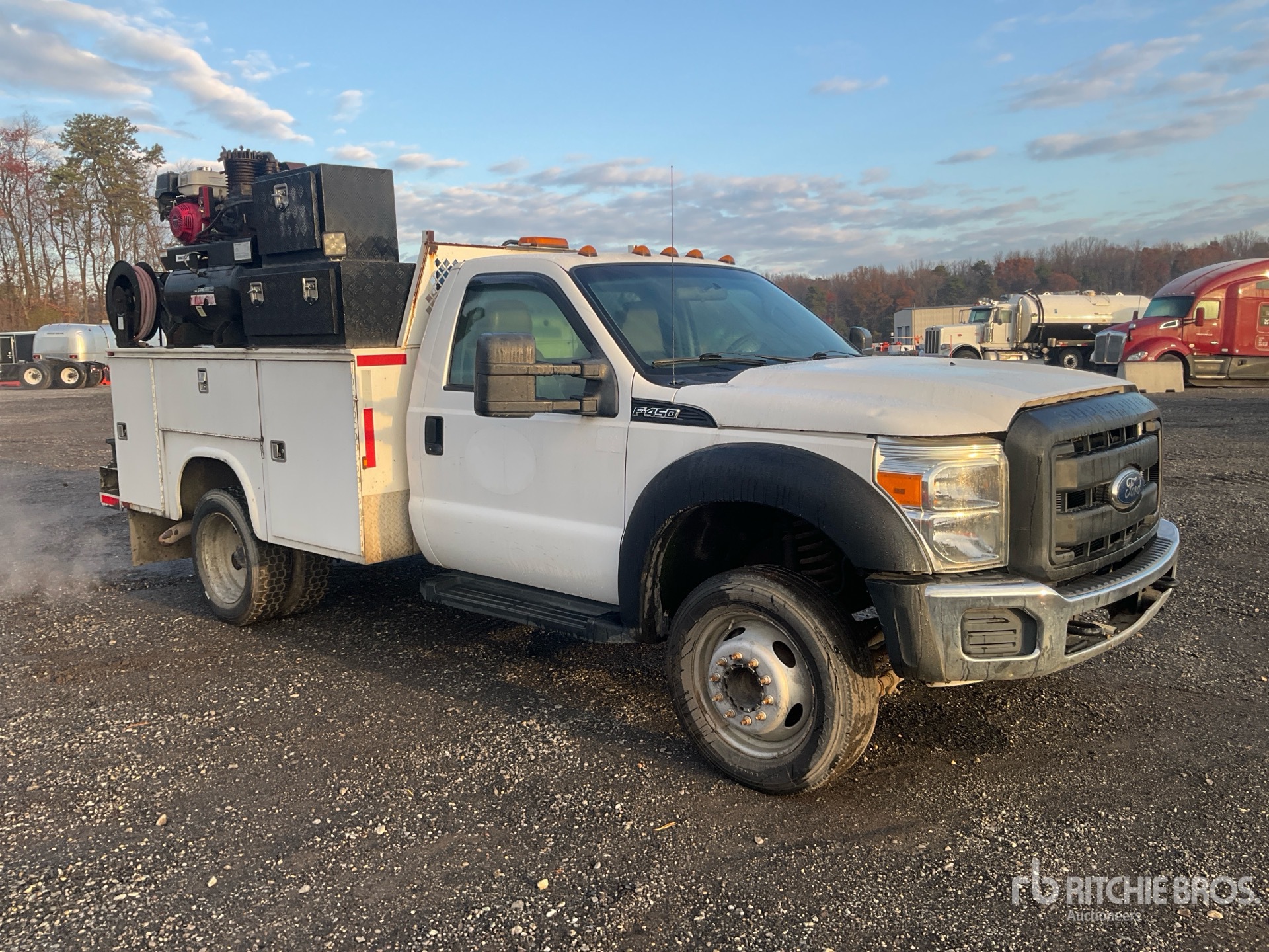 General Appearance with Picture, Right Front Corner