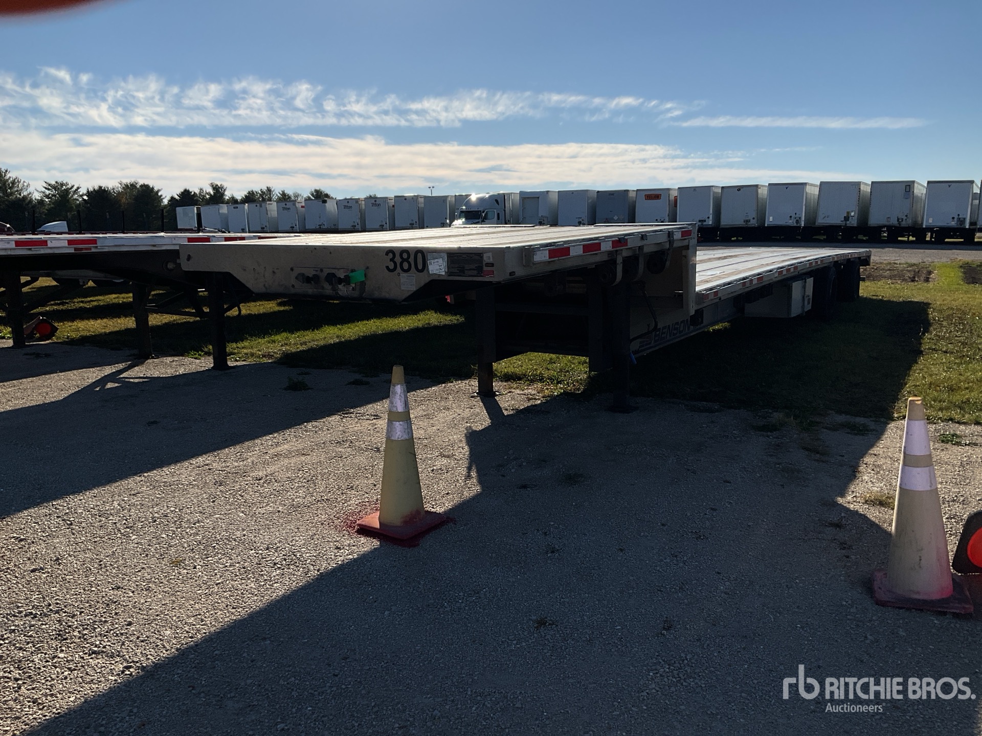 General Appearance with Featured Photo