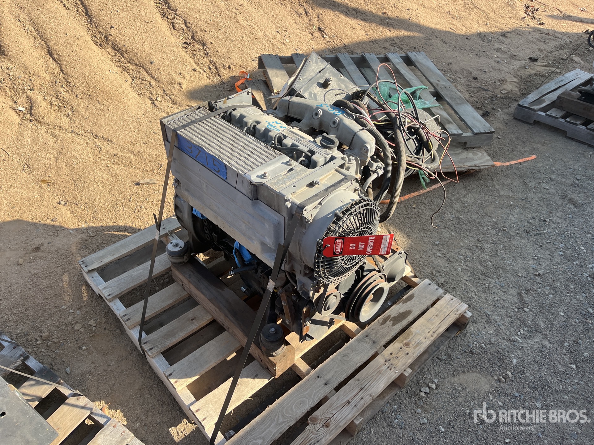 Aspect général with Image, coin avant gauche