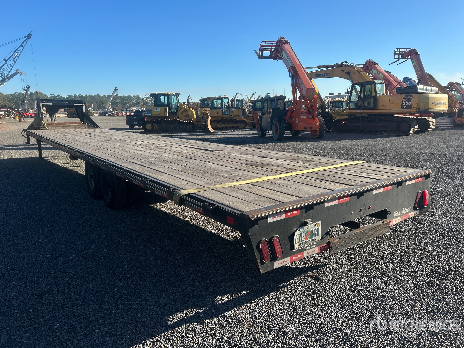 Aspect général with Image, coin arrière gauche