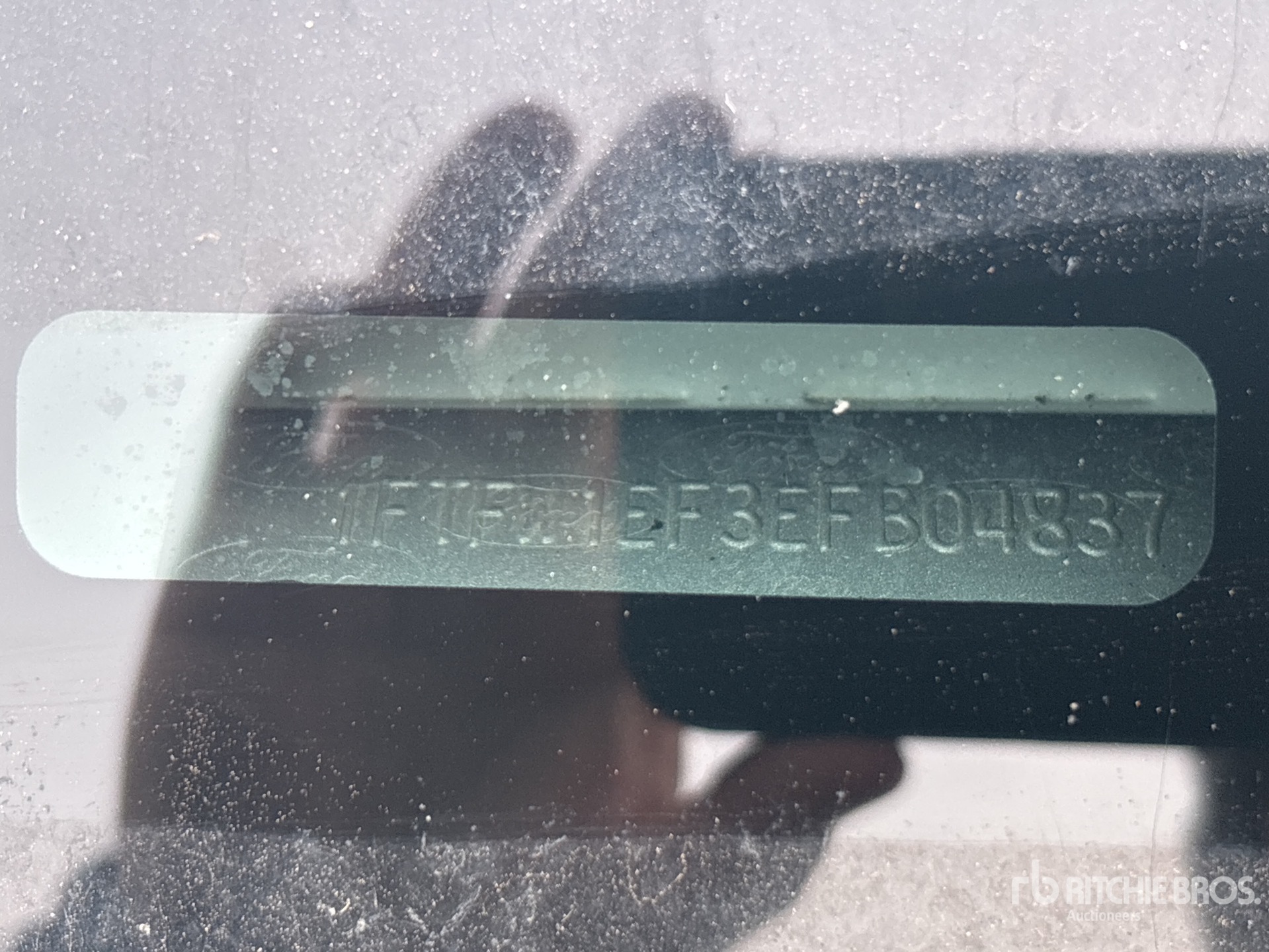 General Appearance with Numero seriale/numero d’identificazione del veicolo (VIN)