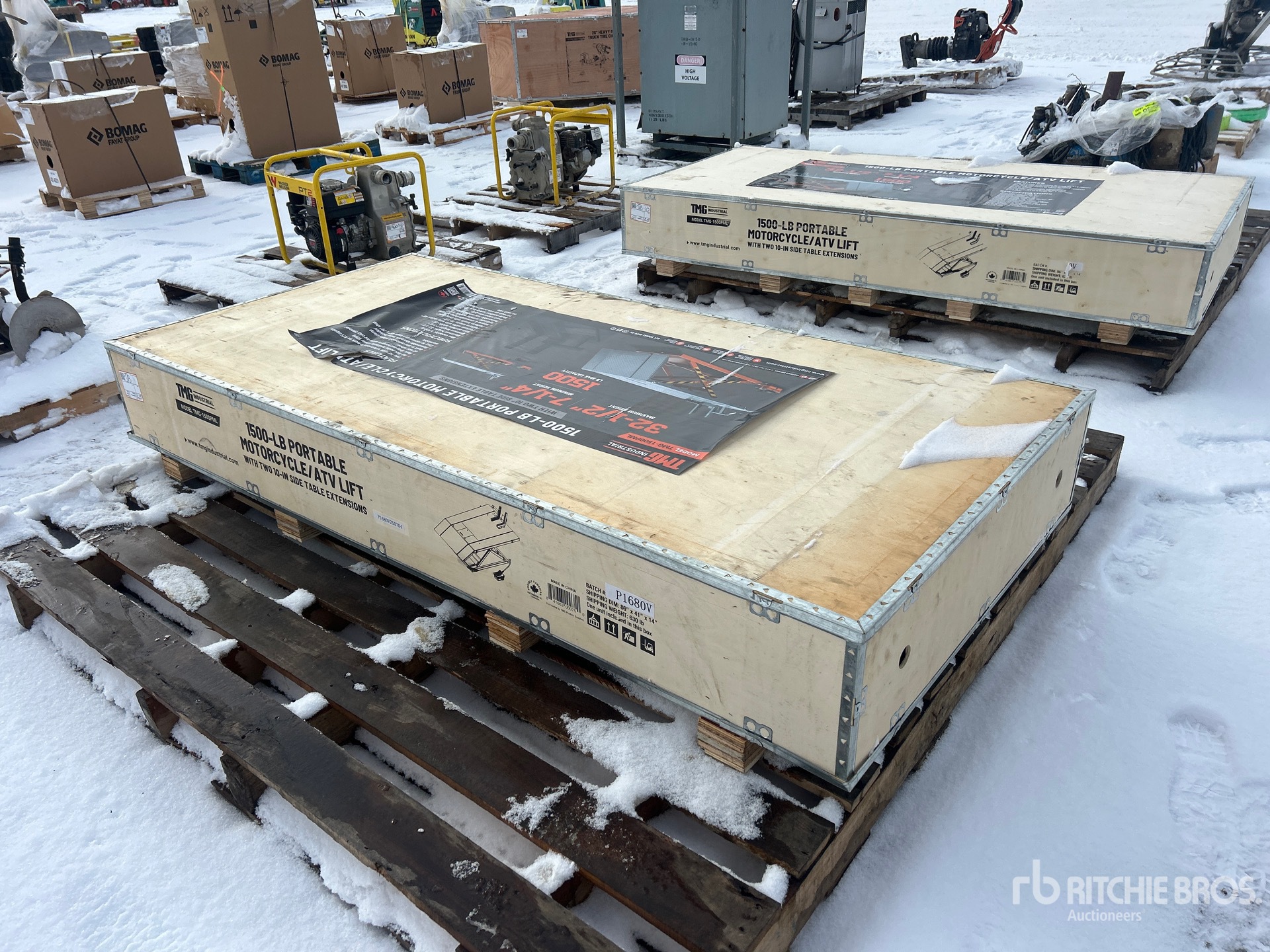 General Appearance with Picture, Left Front Corner