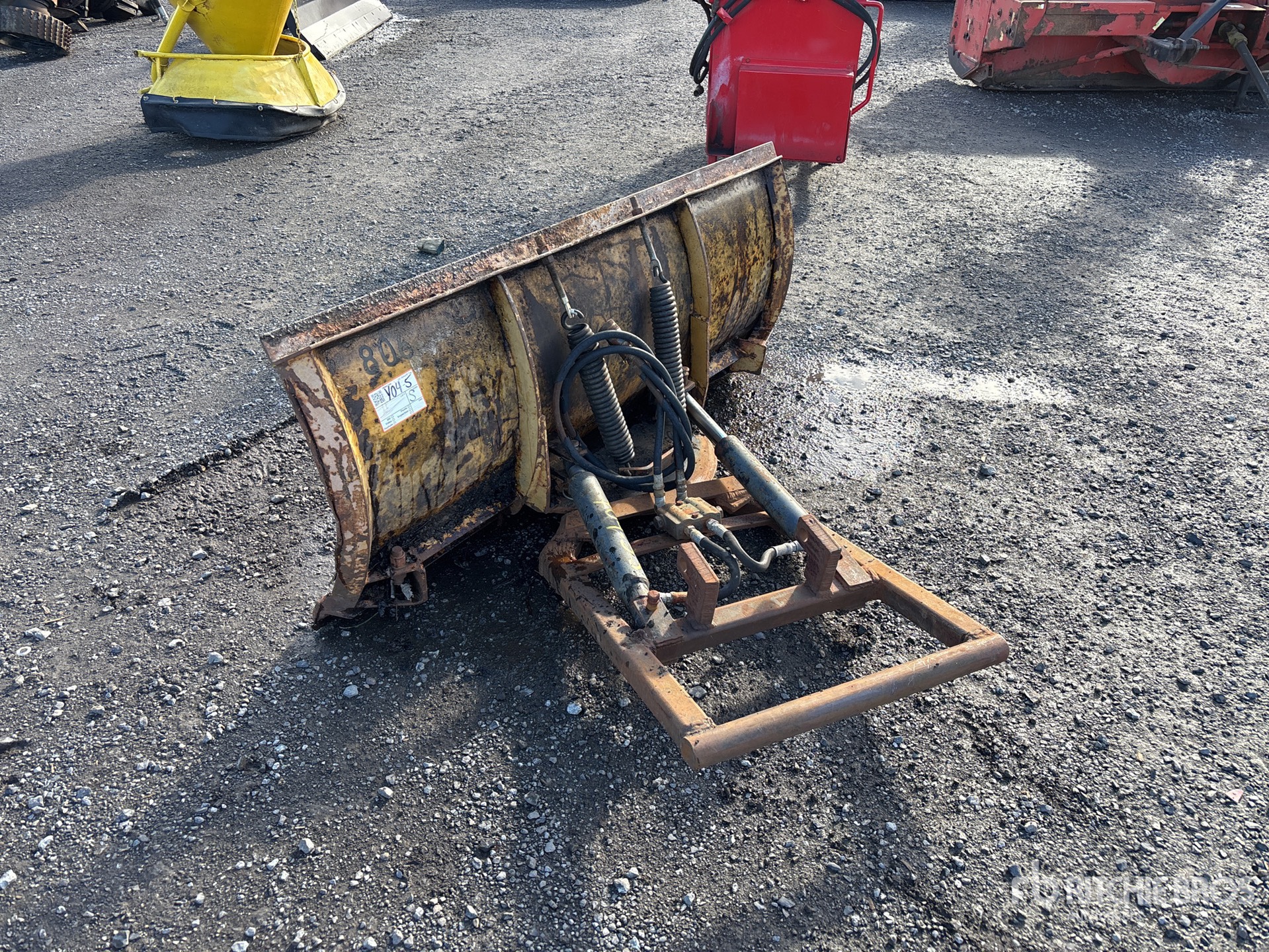 General Appearance with Bild, Ecke hinten links