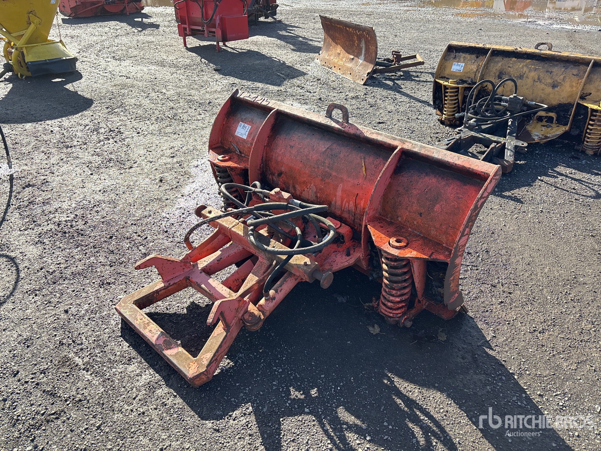 General Appearance with Bild, Ecke hinten rechts