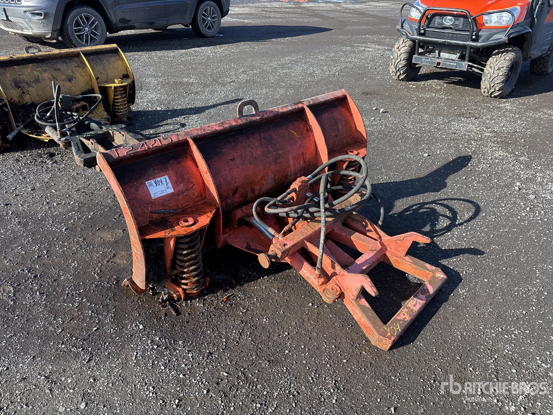 General Appearance with Bild, Ecke hinten links