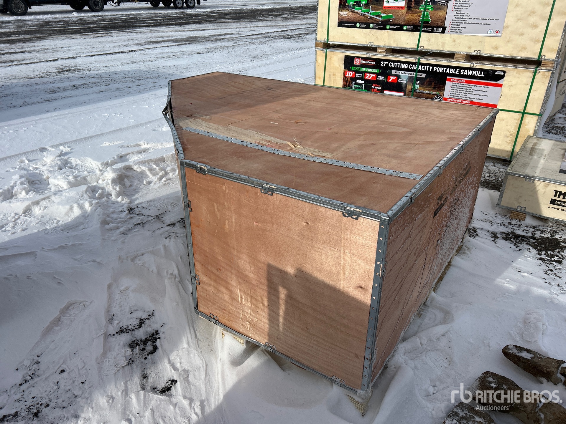 General Appearance with Picture, Right Front Corner