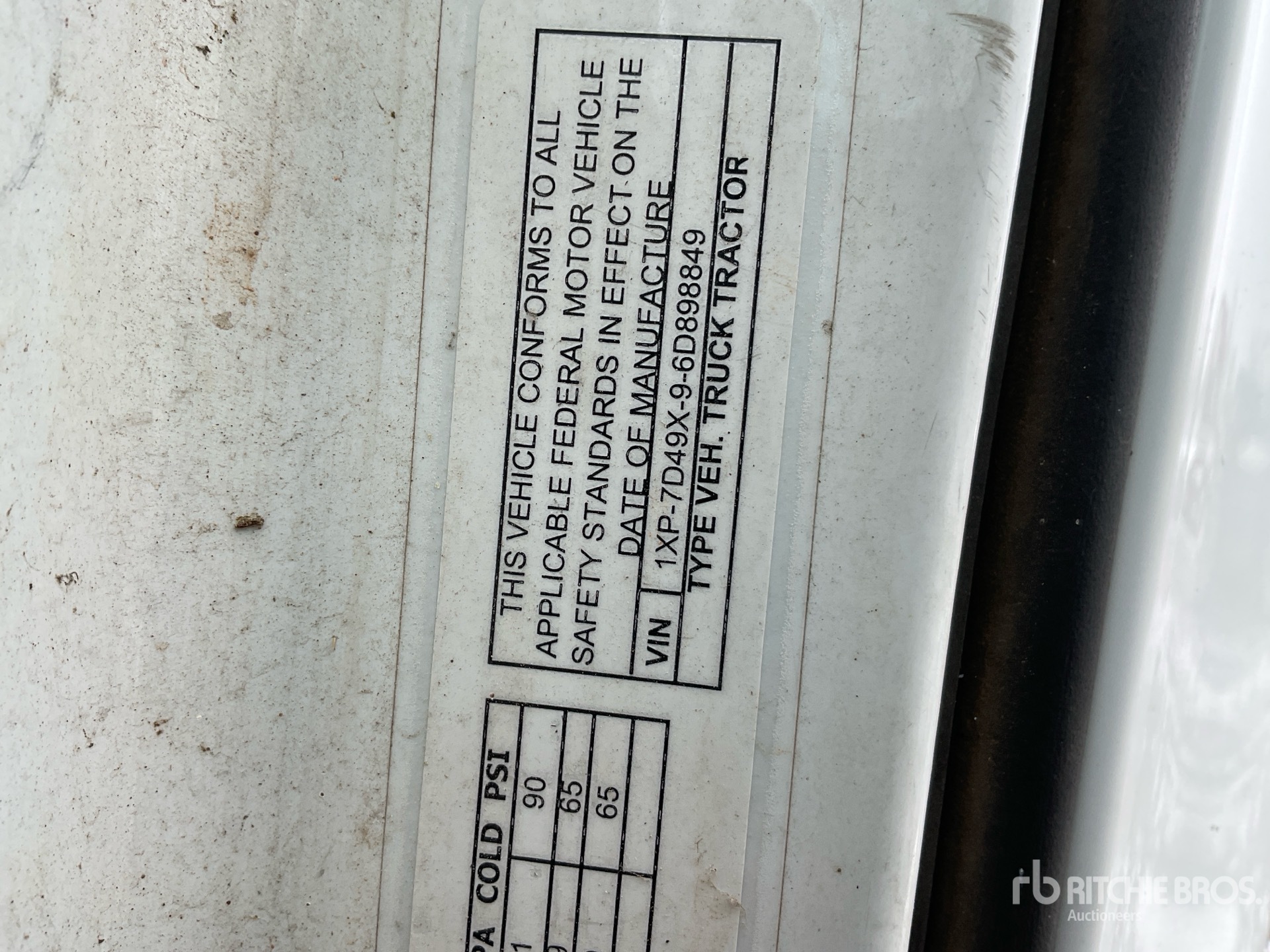 General Appearance with Seriennummer / FIN