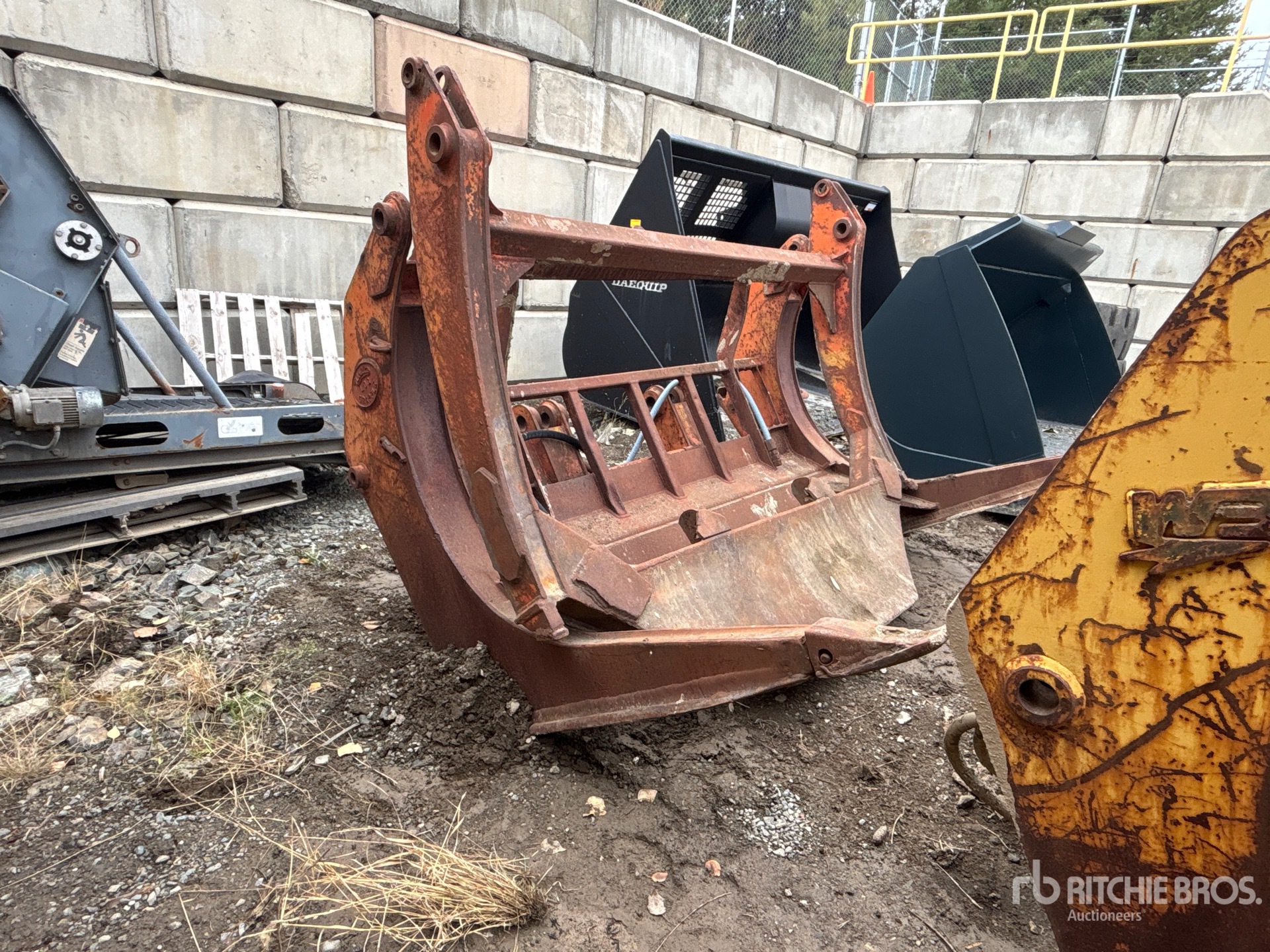 Aspect général with Image, coin avant droit