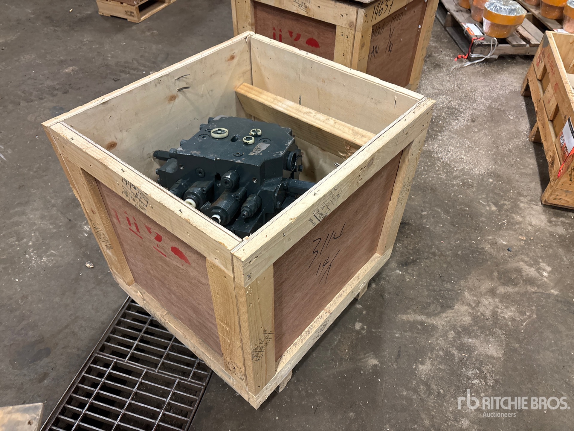 General Appearance with Bild, Ecke hinten links