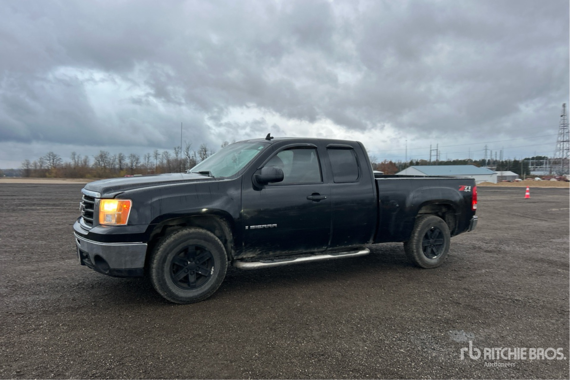 General Appearance with Picture, Left Front Corner